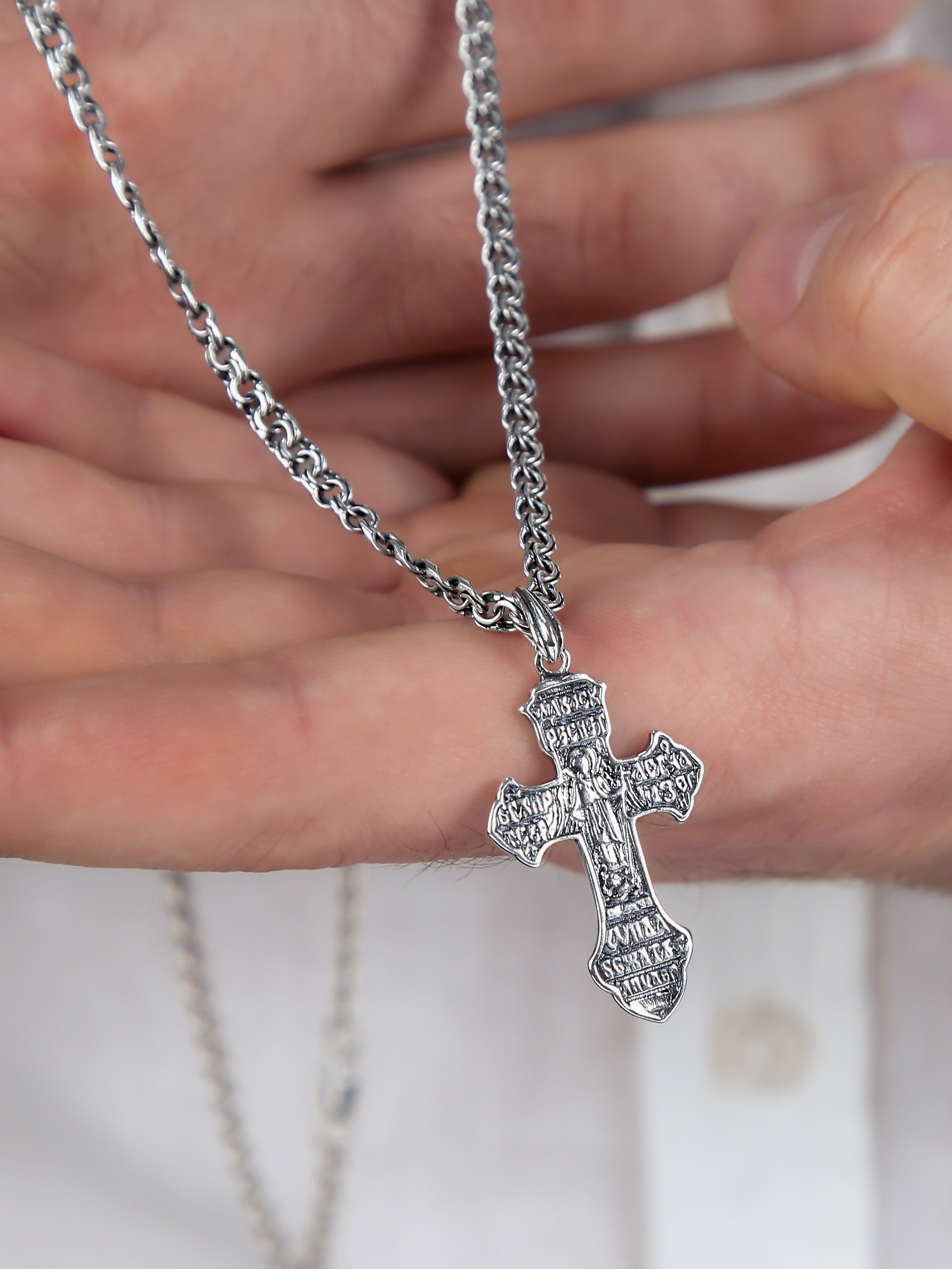 Фото на модели. Предметная Фотосьемка в Москве