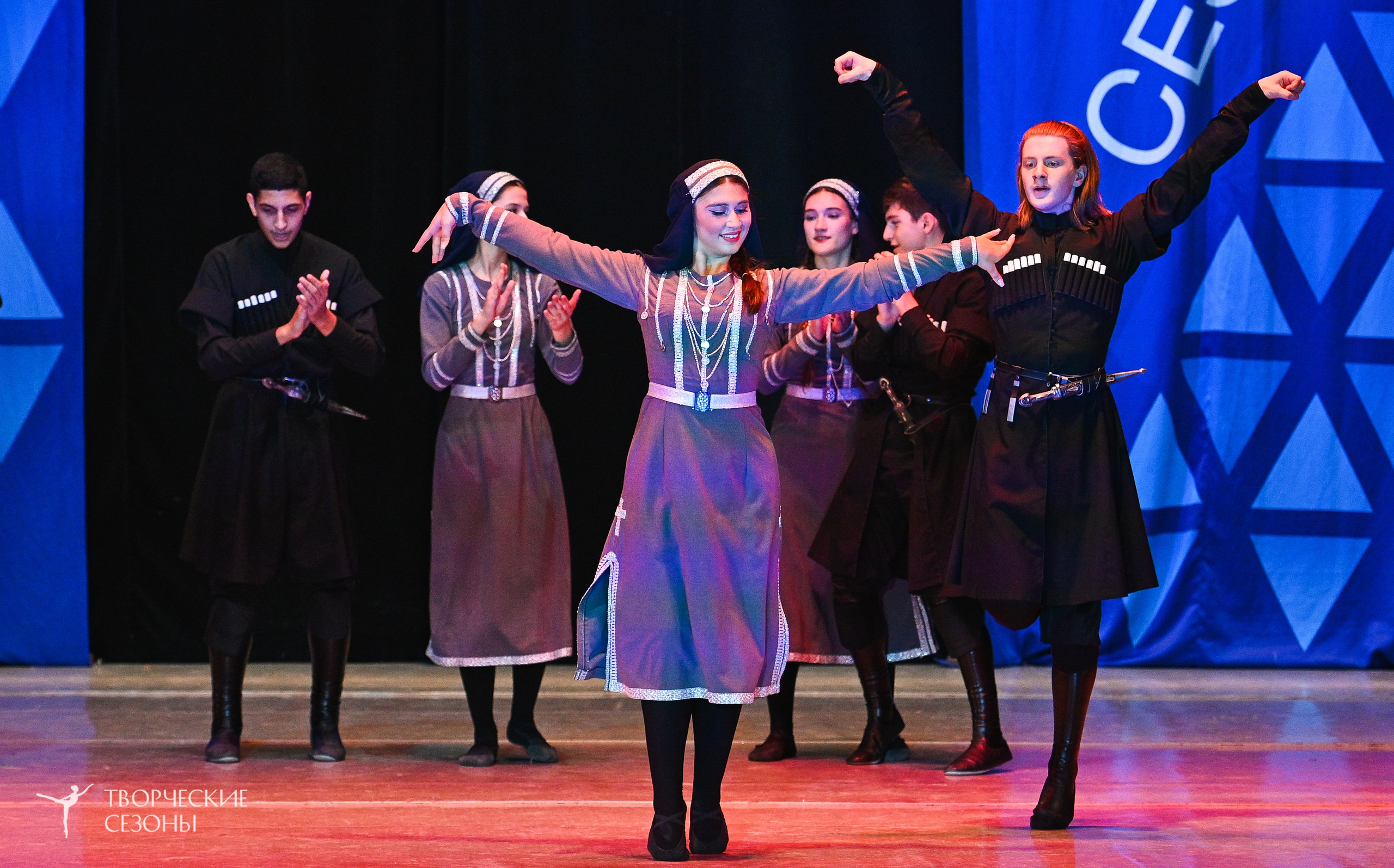 22.11.2025 IV Всероссийский хореографический фестиваль «Россия танцует на Волге». Медиастудия Фото Концепт