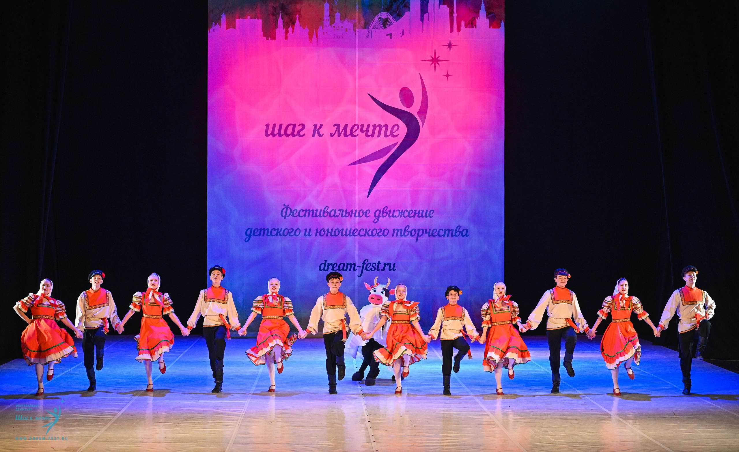 11.04.2025 Фестивальное движение «Шаг к мечте» г. Москва. Медиастудия Фото Концепт
