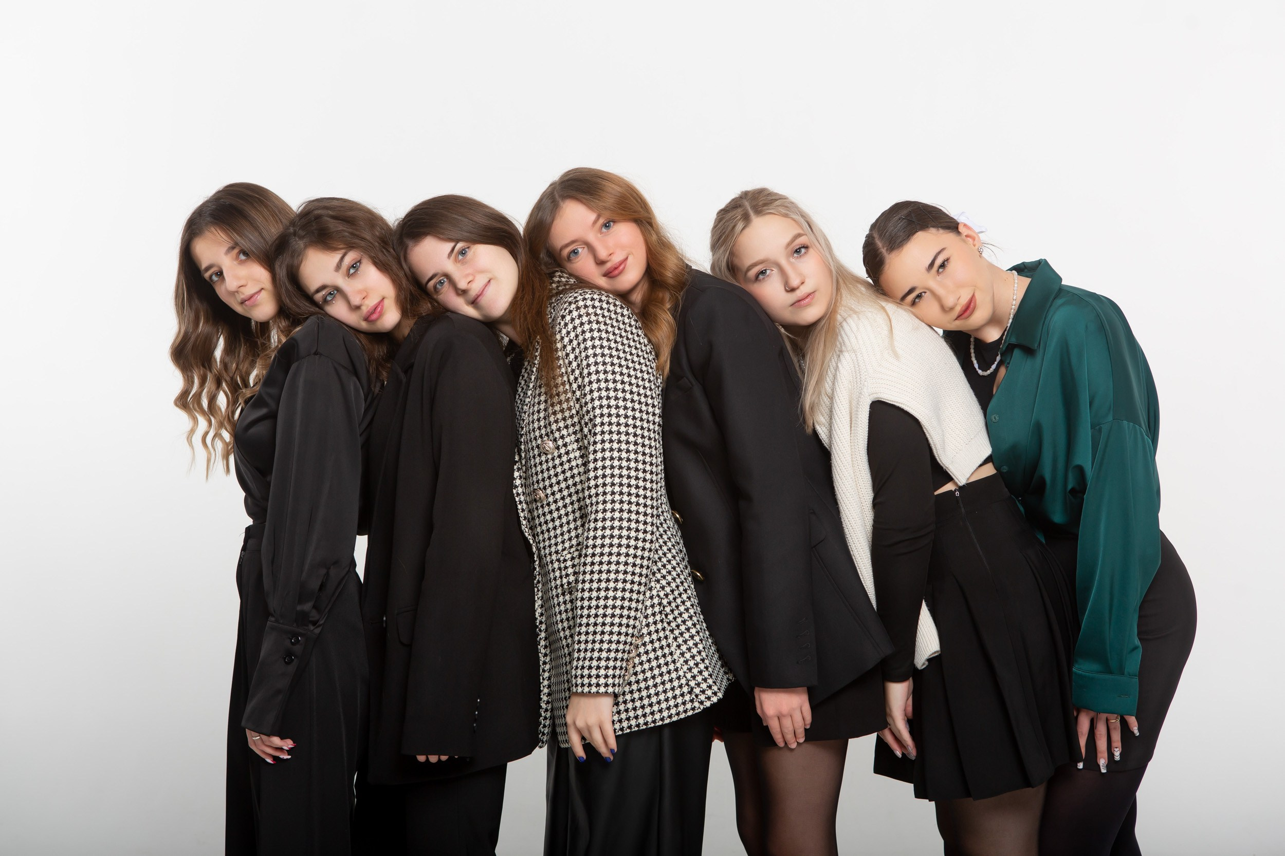 Студия Гимназия 12 11 А 2023 г. Свадебный и портретный Фотограф в Липецке Дмитрий Котюков