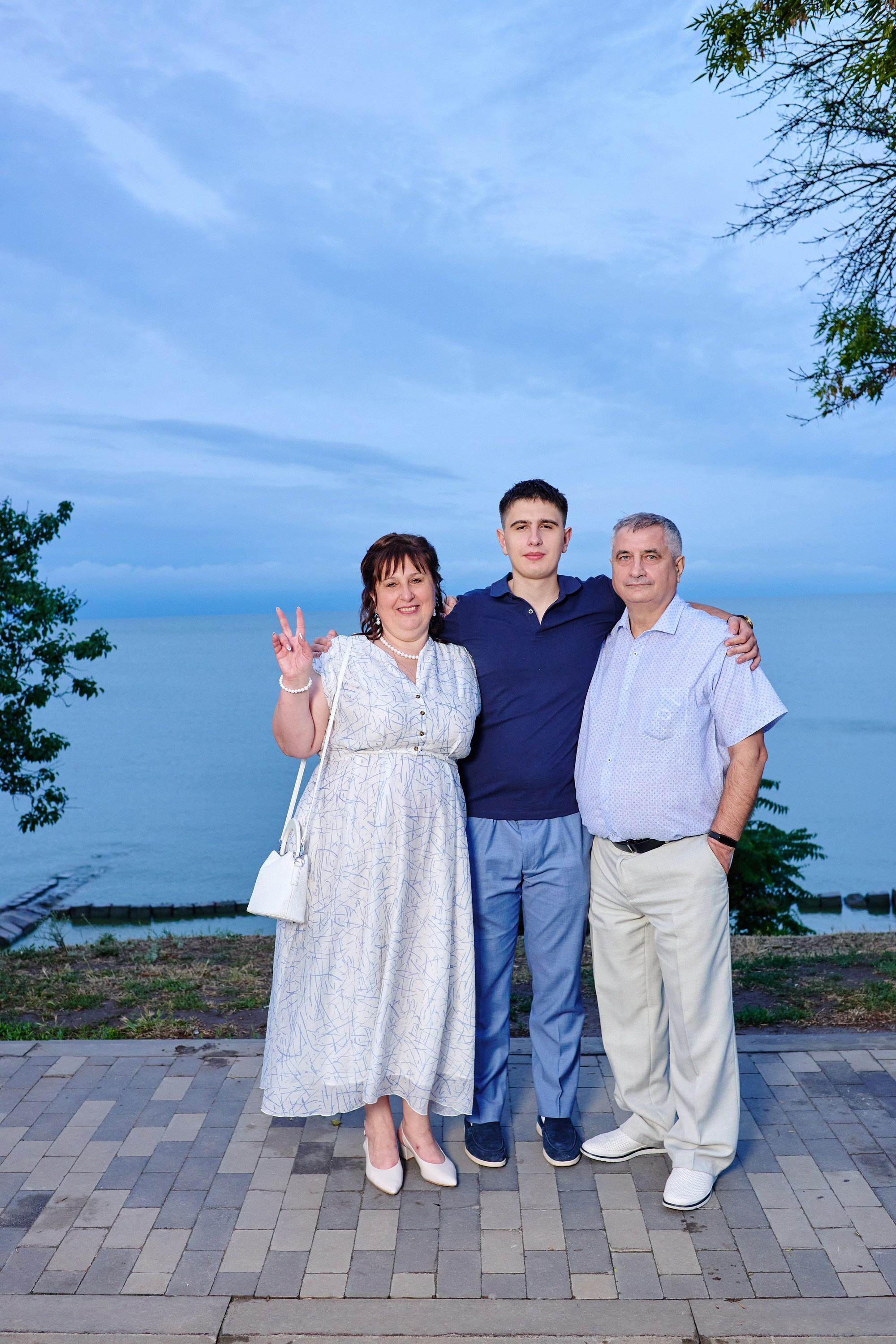 Выпускной 35 Сош. Фотограф Выпускные альбомы Таганрог Сергей Коробченко