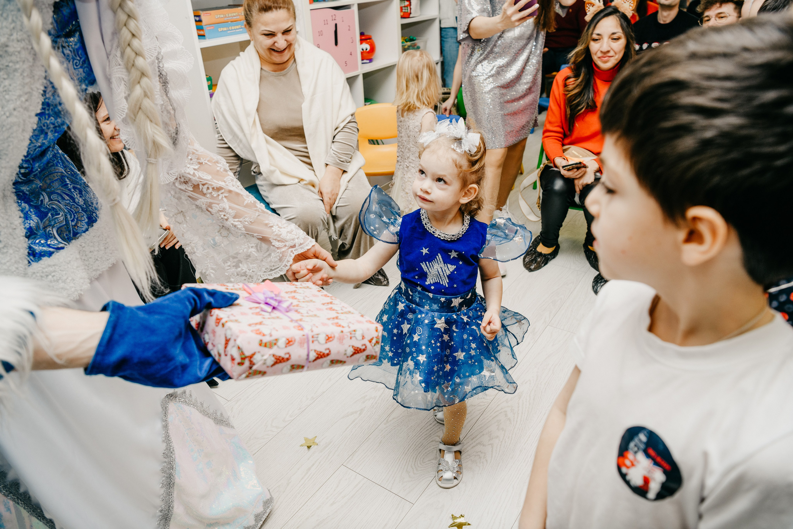 New Generation Kids. Фотограф на выписку из роддома в Москве и МО