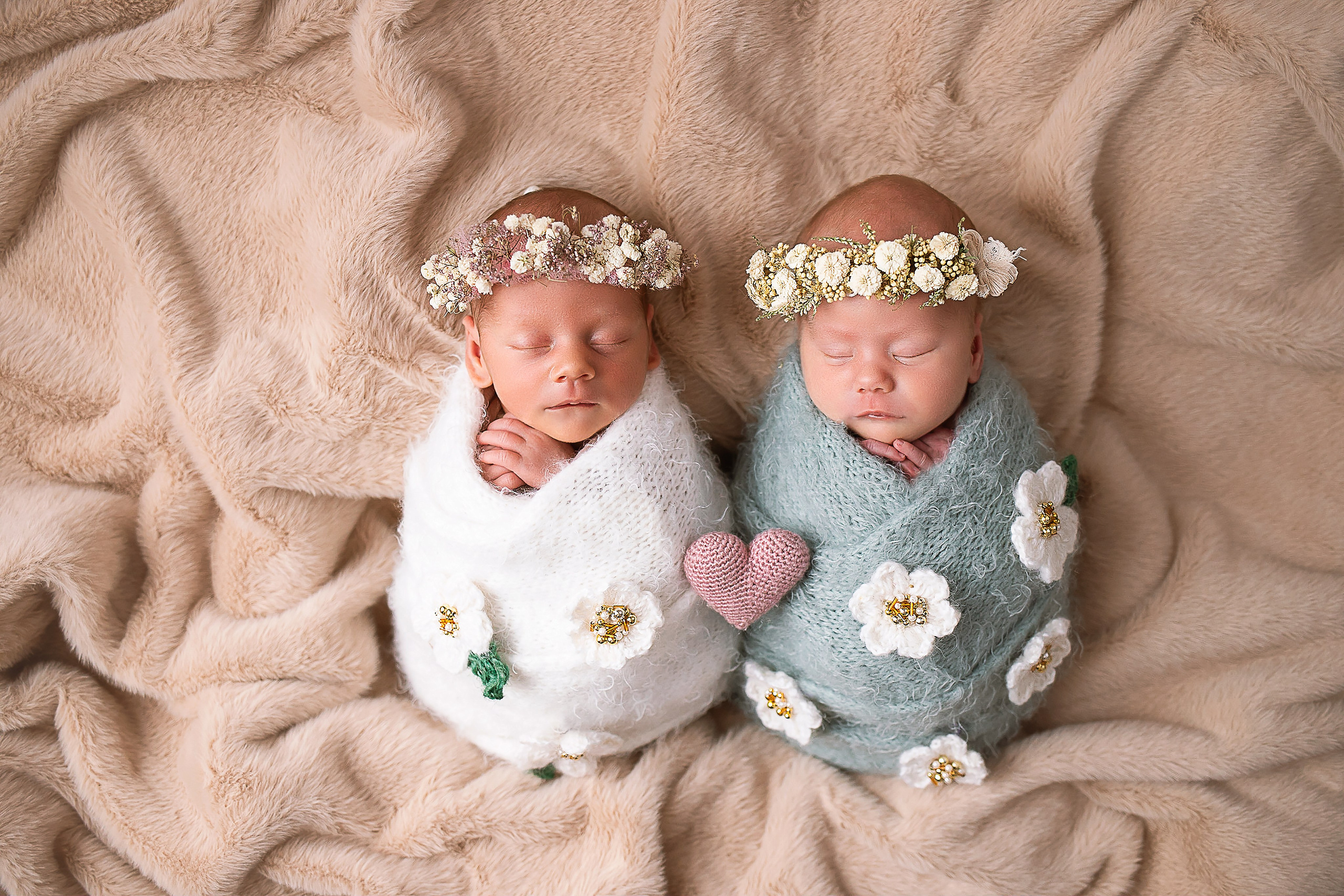 Фотосессия новорожденного. Фотограф новорожденных в Новосибирске