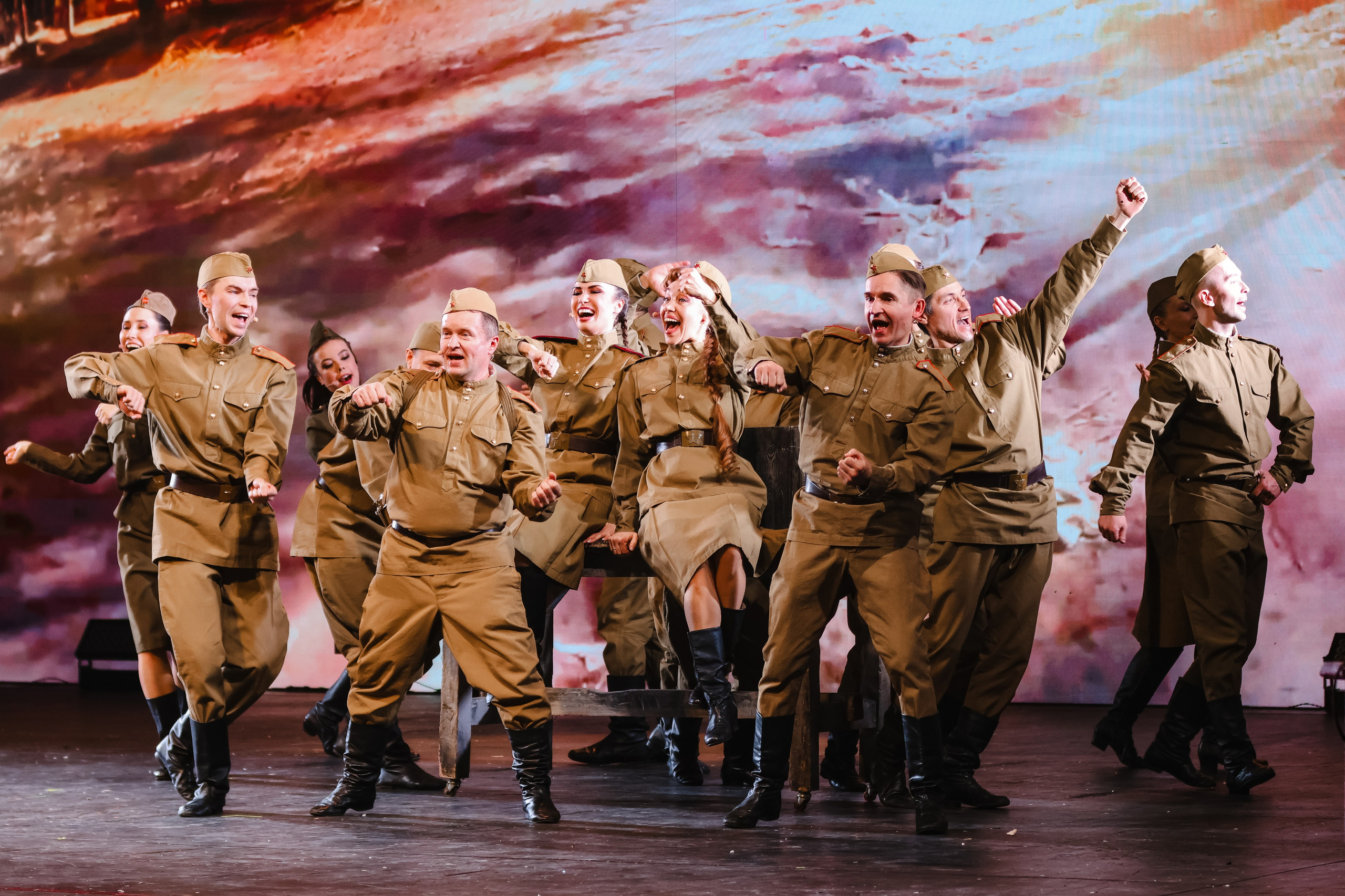 Василий Теркин, театр «Русская песня». Фотограф Ольга Махалова — Санкт-Петербург, Москва, Нижний Новгород