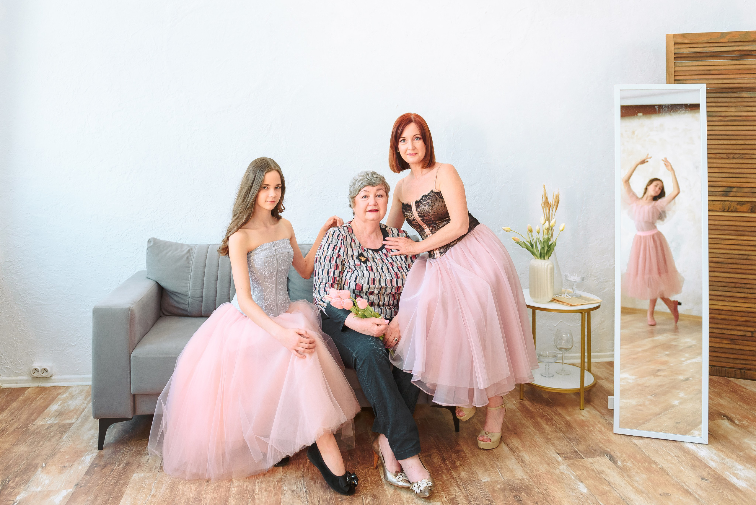 Семейная фотосессия в DreamStudio. Свадебный и семейный фотограф в Москве Юлия Винник