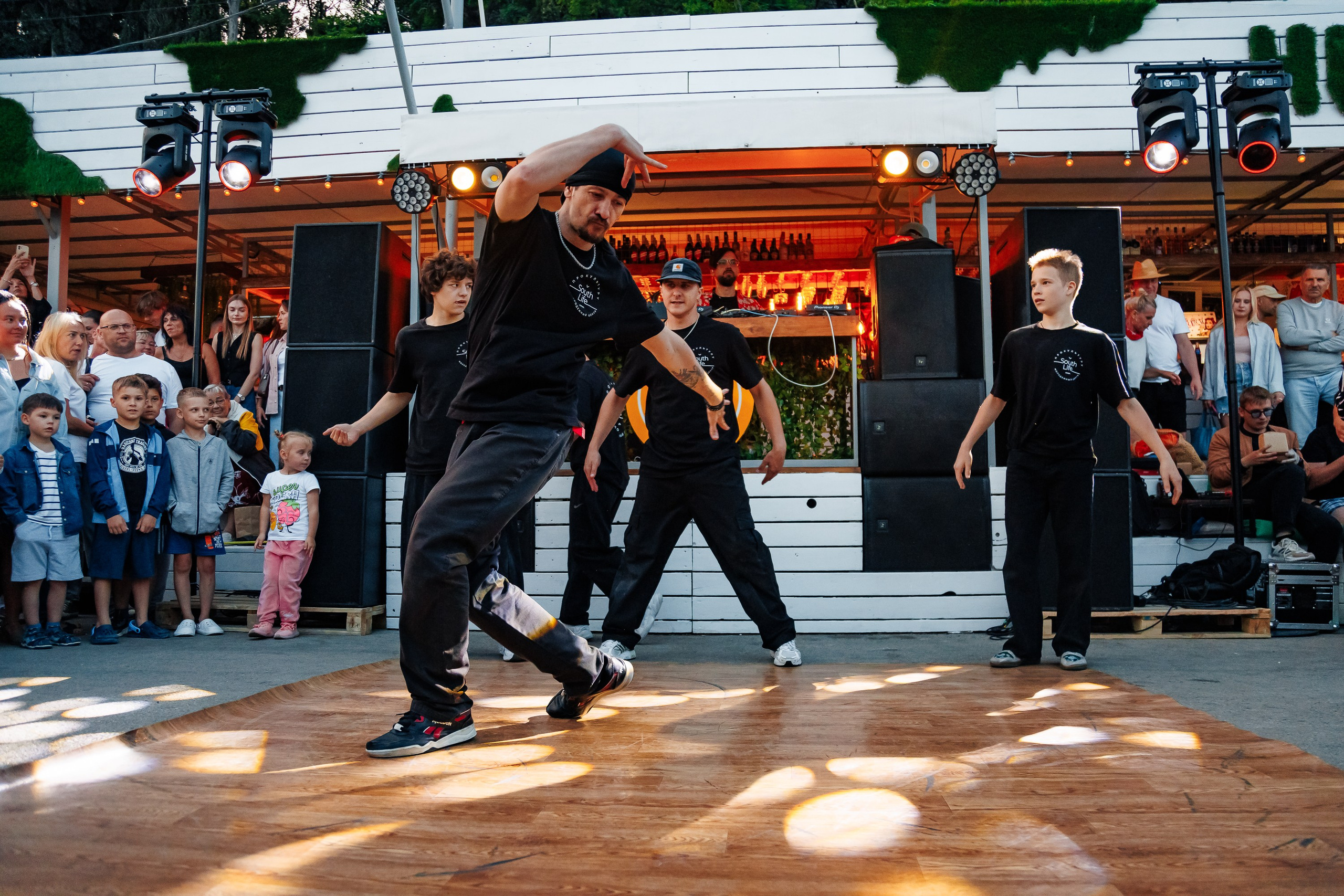 Открытие сезона в HUNGRY BIRD_Симеиз_Крым_14.06.2025. Аминов Руслан | Фотограф