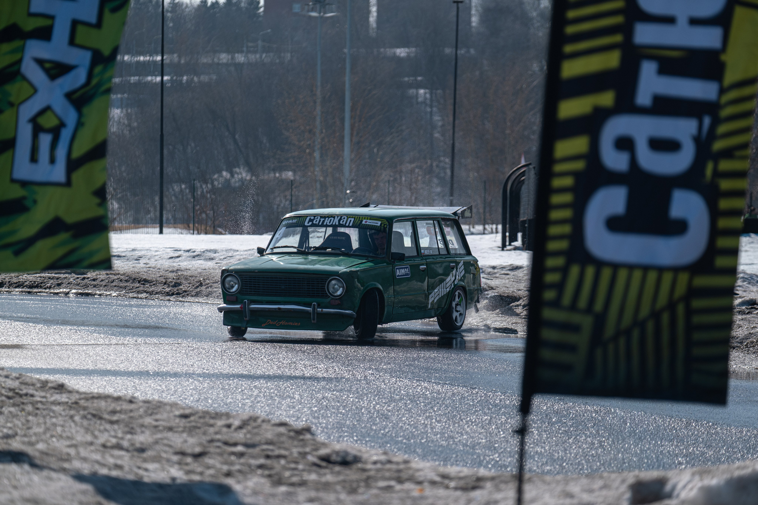 Спортивная автомобильная съемка. Malenkyia