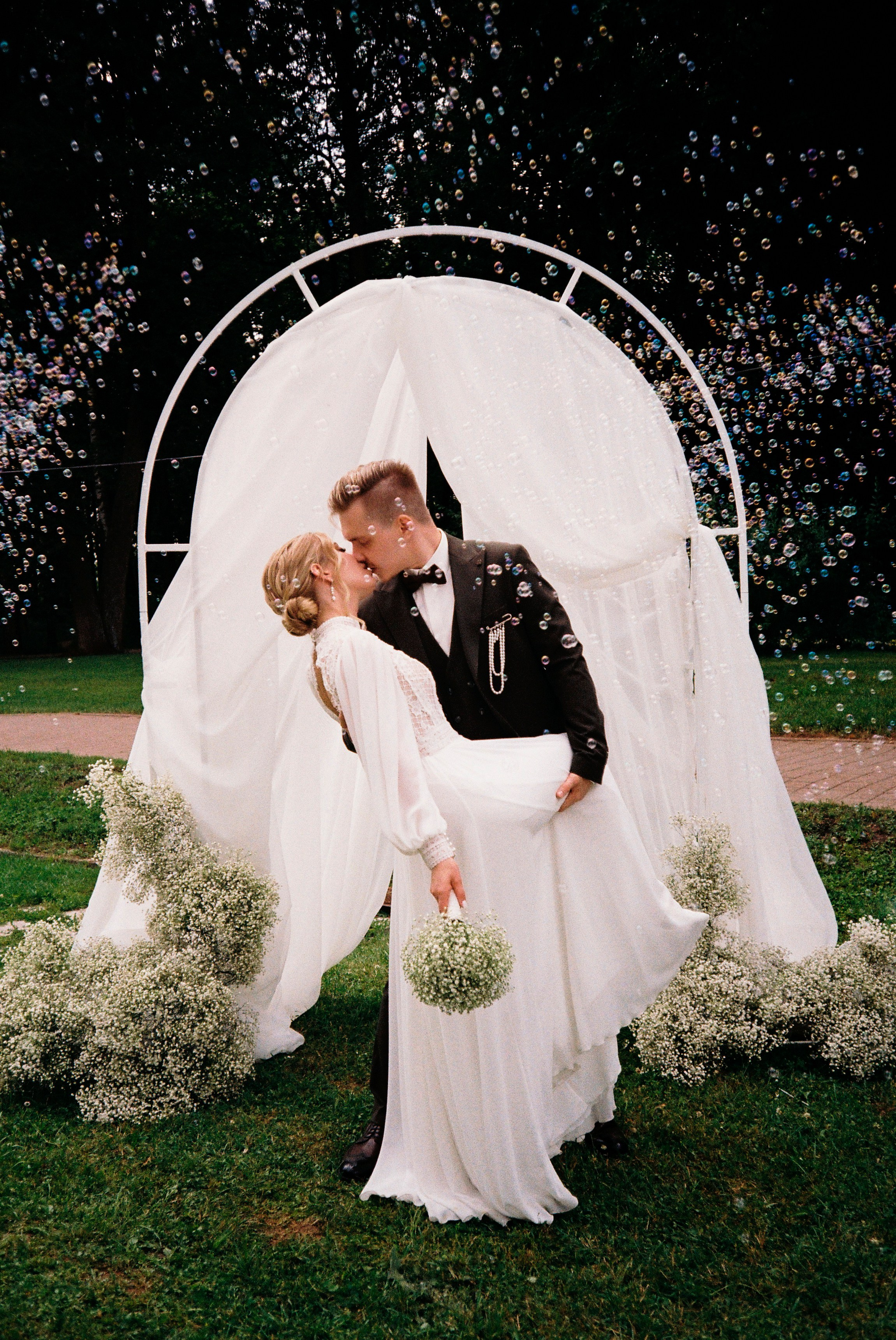 Пленка. Свадебный, репортажный и семейный фотограф в Москве Арина Зак