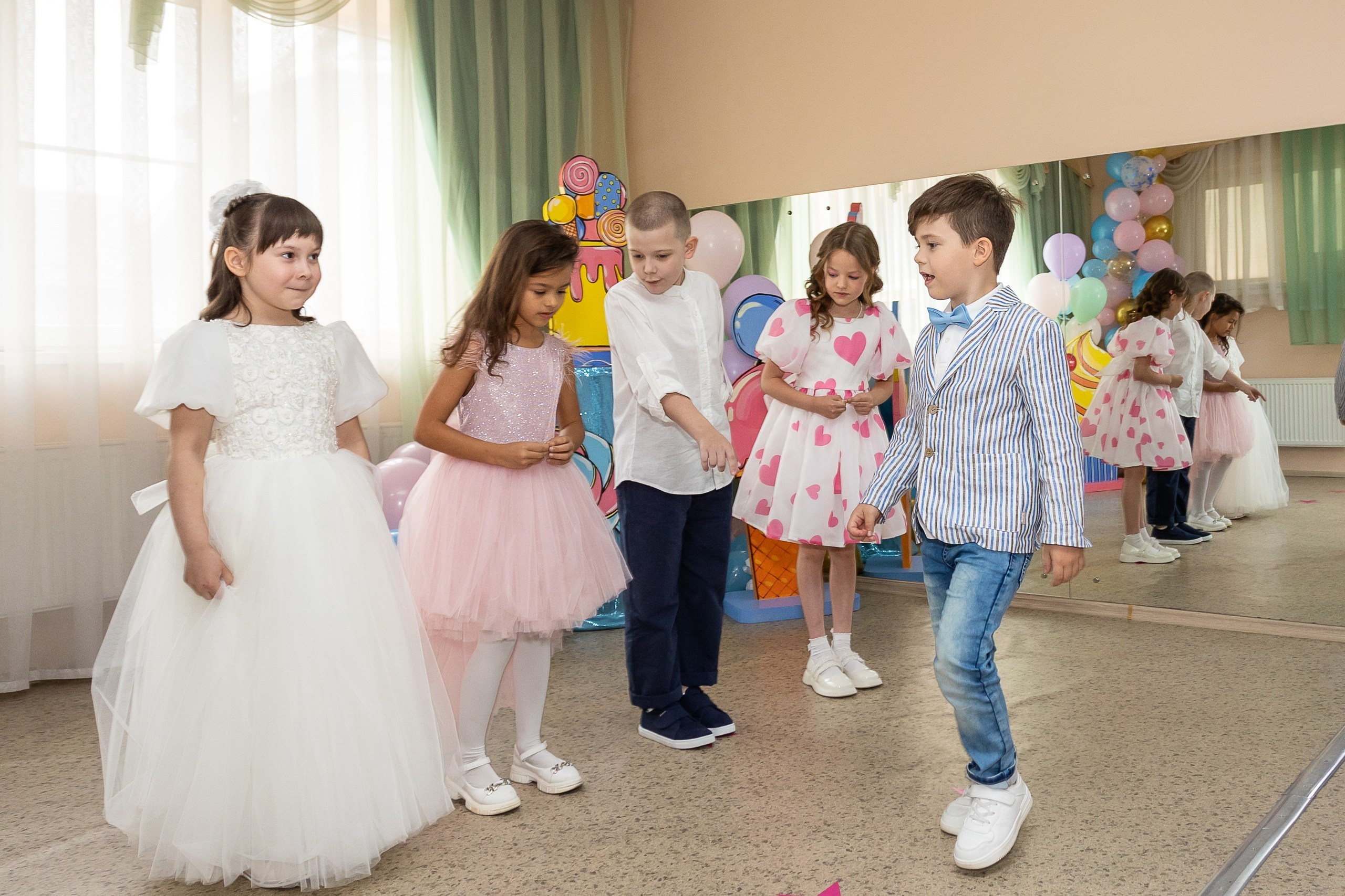 Выпускной Детский сад, 2 часа, 8000. Выпускные альбомы Майкоп, Краснодар Елена Золотарева