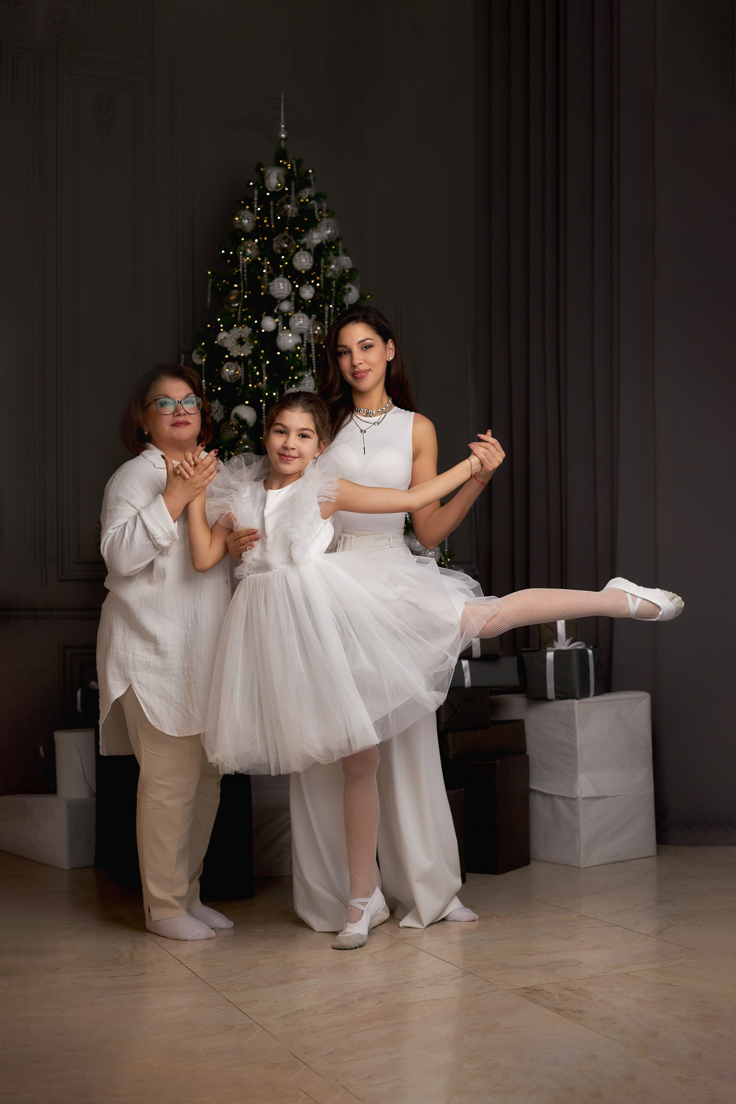 Олег, Татьяна, Мария и Анечка. Фотограф в городе Ростов-на-Дону Лариса Черных