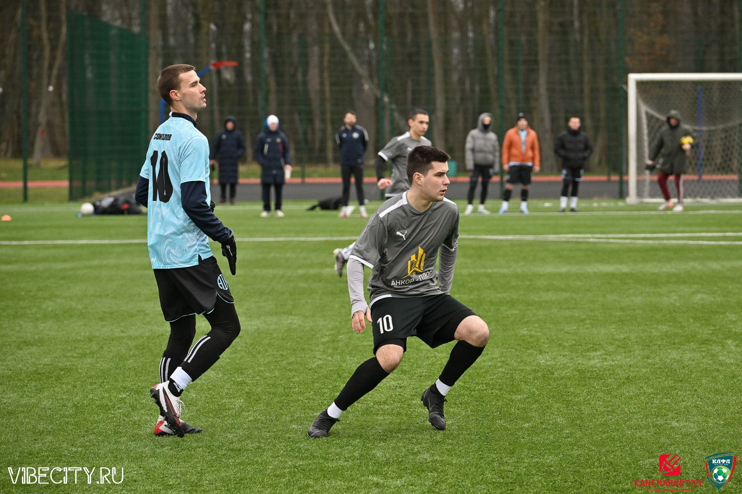 XX ЧЕМПИОНАТ КАЛИНИНГРАДСКОЙ ЛФЛ КАНЦМАРКЕТ39 сезона 2024–2025 гг. VIBECITY.RU Вайб Сити Ру Фоторепортажи Фотоотчеты Калининград