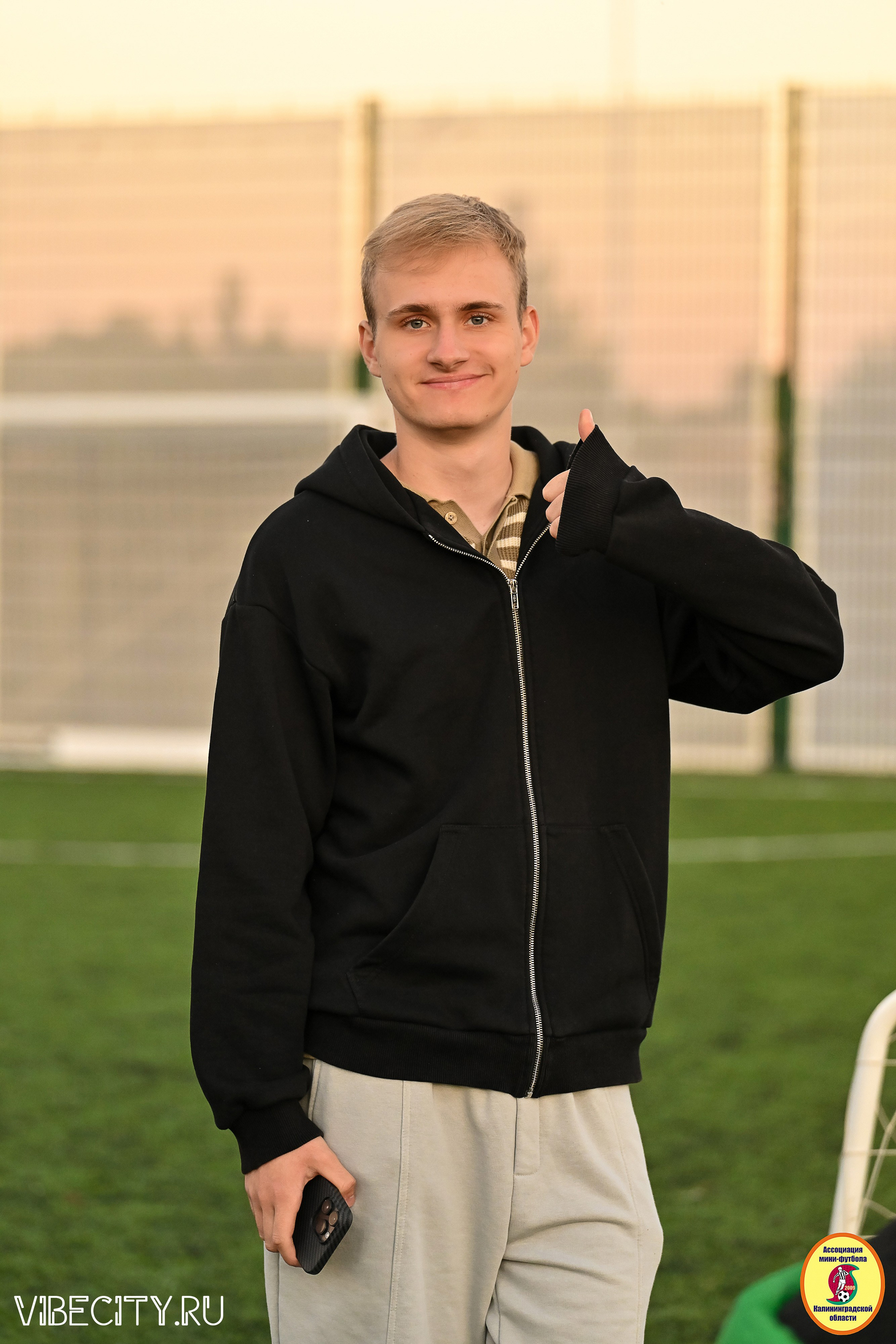 ИГРЫ МИНИ-ФУТБОЛЬНОЙ И КОРПОРАТИВНОЙ ЛИГИ. VIBECITY.RU Вайб Сити Ру Фоторепортажи Фотоотчеты Калининград