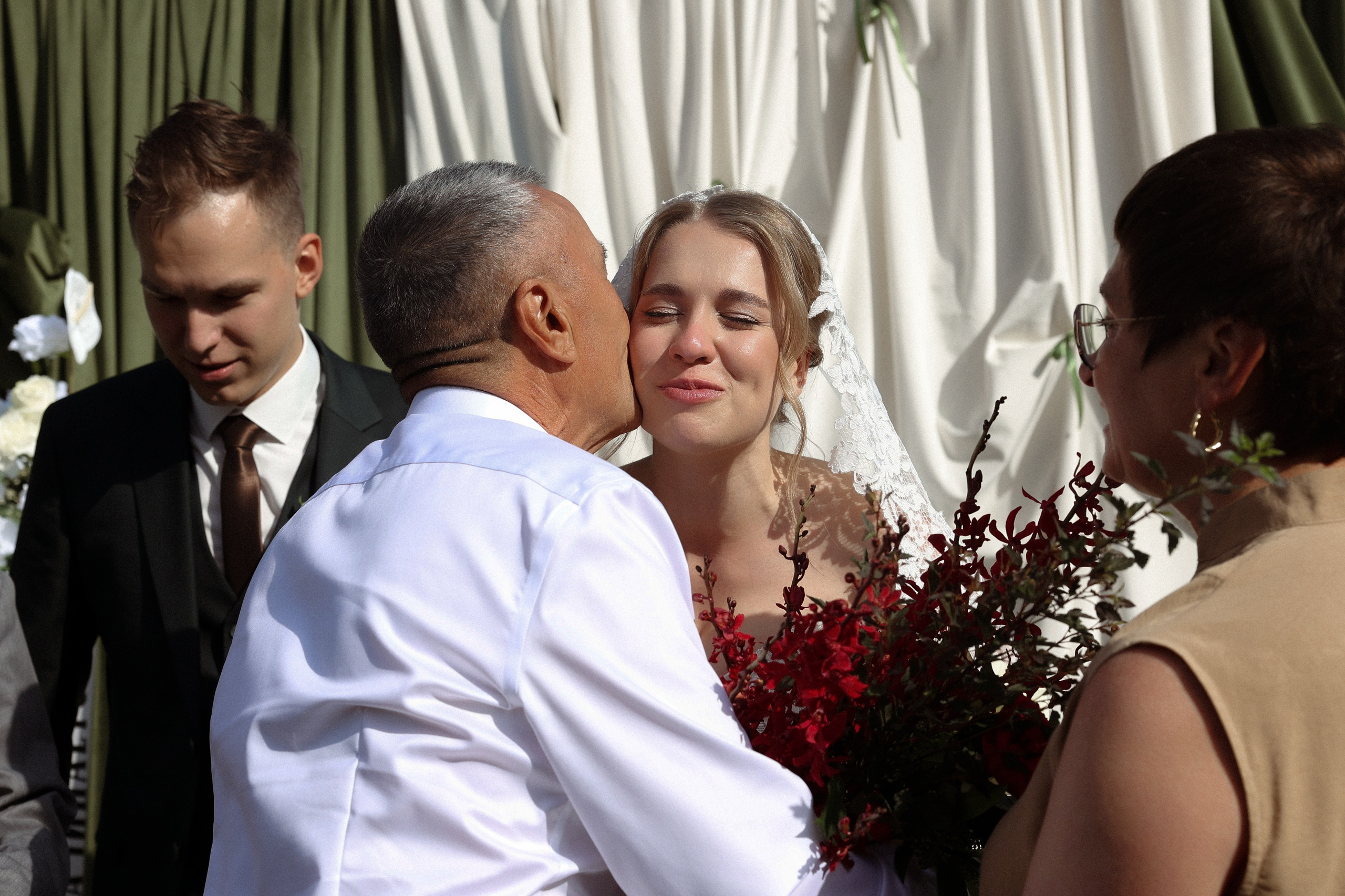 «Все начинается с любви!» — Мария и Михаил. Свадебный и семейный фотограф в Москве Ломова Ирина