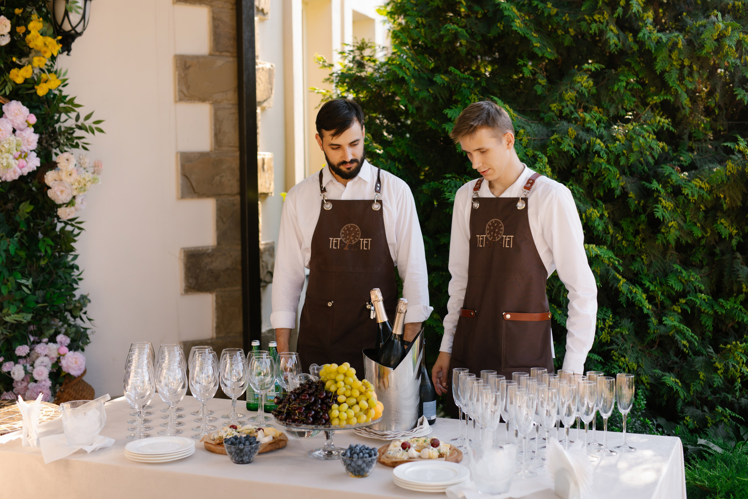 11 класс, ресторан «Тет-а-тет»