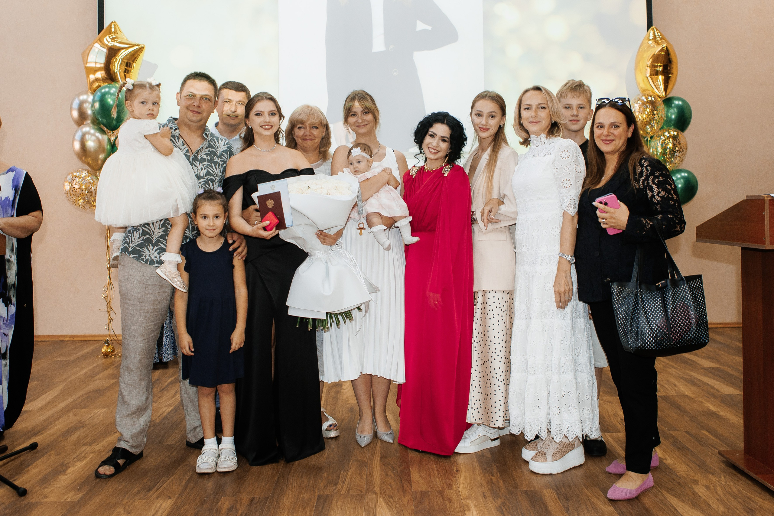 Выпускной Гимназия 12 2024 г. Свадебный и портретный Фотограф в Липецке Дмитрий Котюков