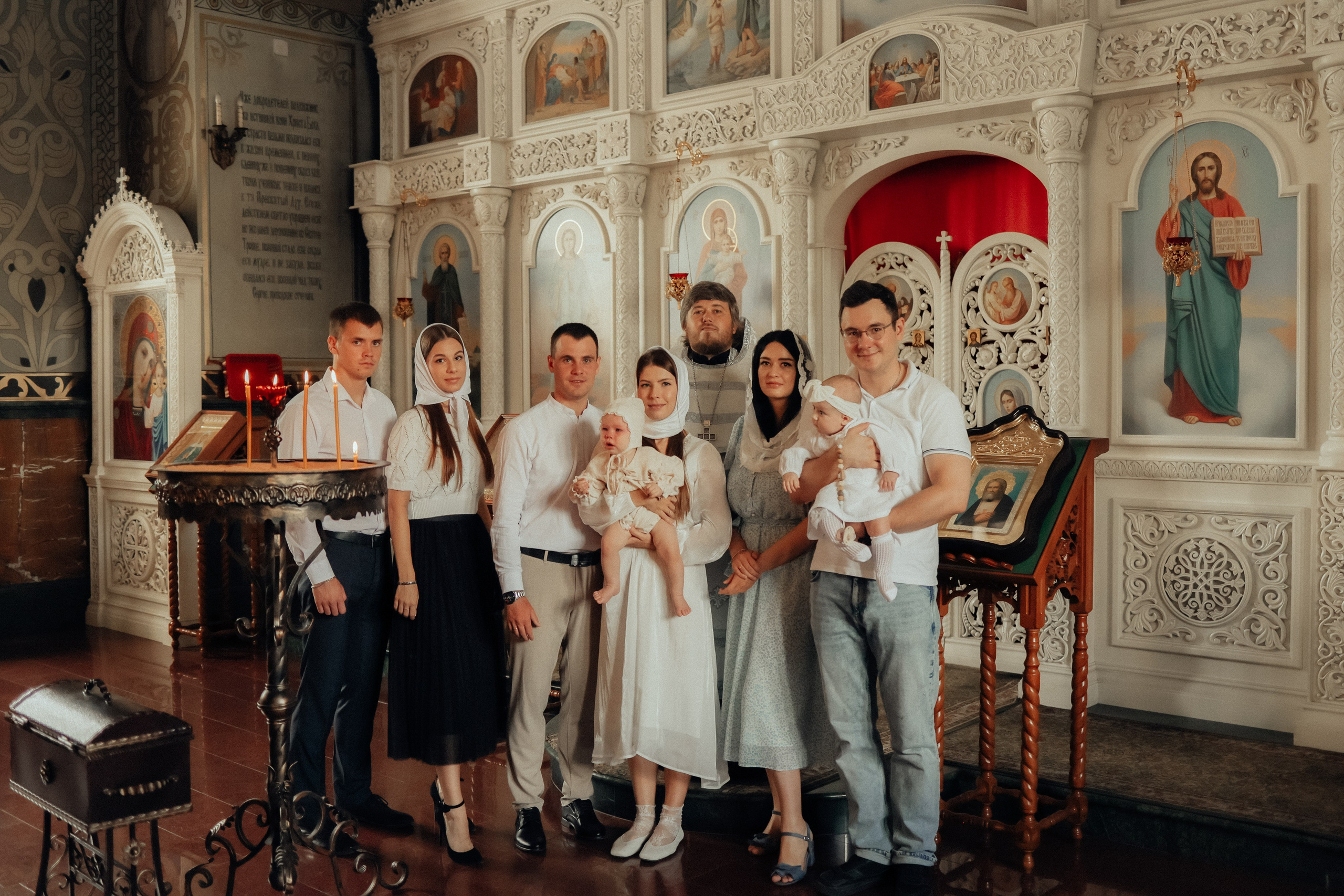 Фотосессия крещения, видеосъемка крещения в Нижнем Новгороде. Фотограф и видеограф Елена Лисина