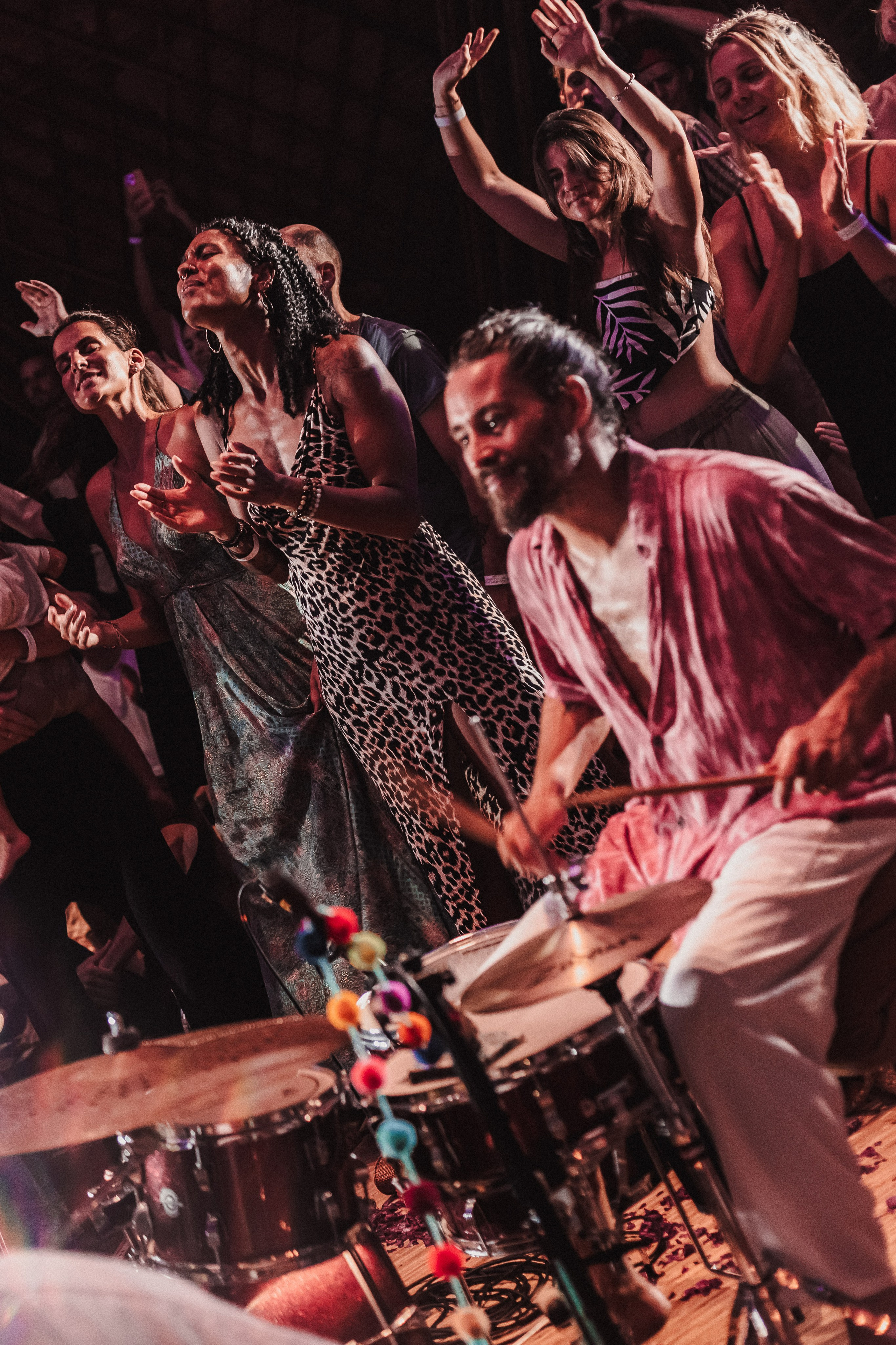 Hanuman Project kirtan at Alchemy march. Mariam Bagdasaryan