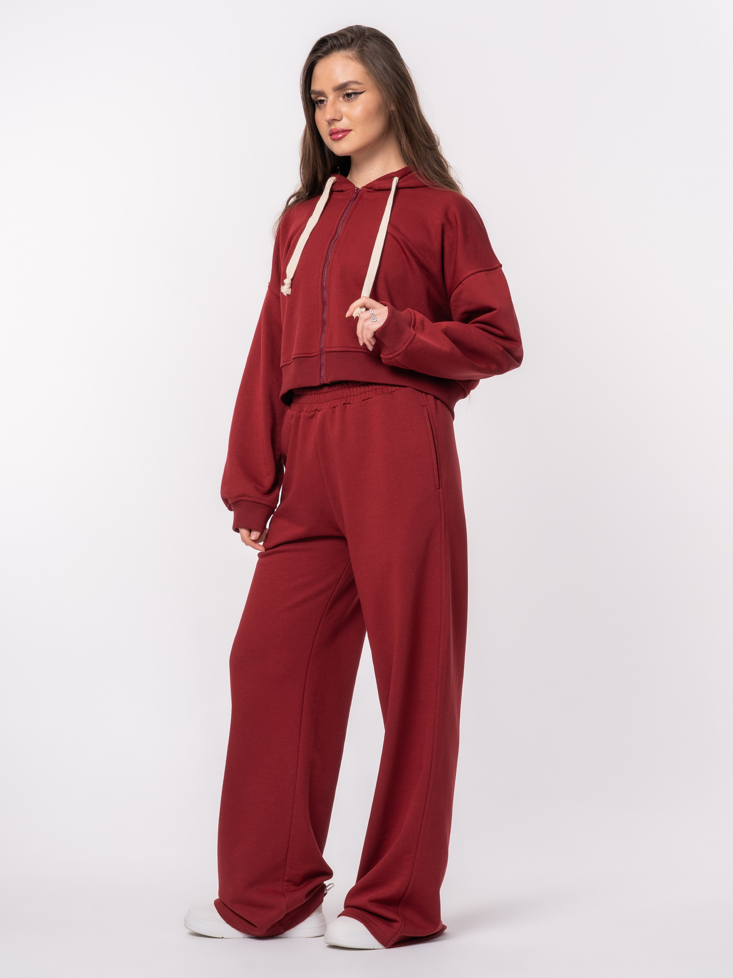 Сборная съёмка для маркетплейсов от CREATIVO PROD. Фото для маркетплейсов — CREATIVO.PROD Москва