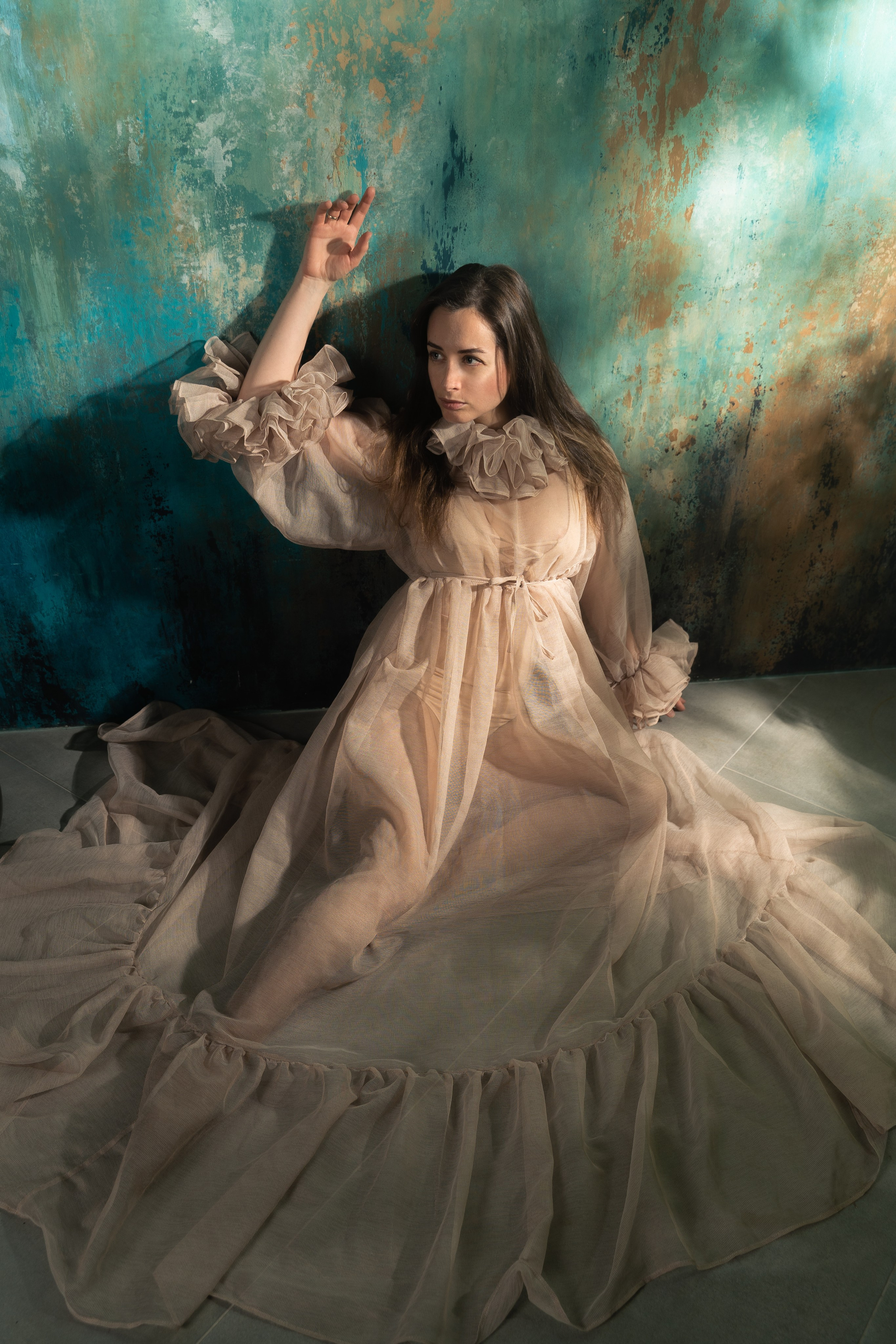 В студии. Фотограф в Анапе Динара Шеви