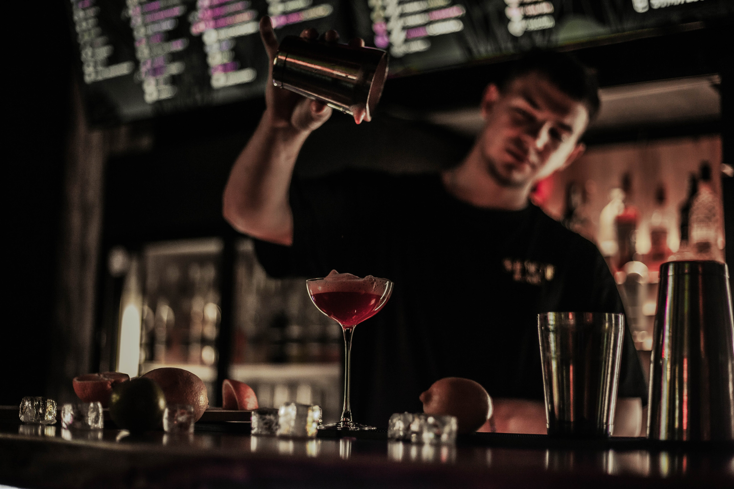 Шот Бар. Уличный фотограф Города N