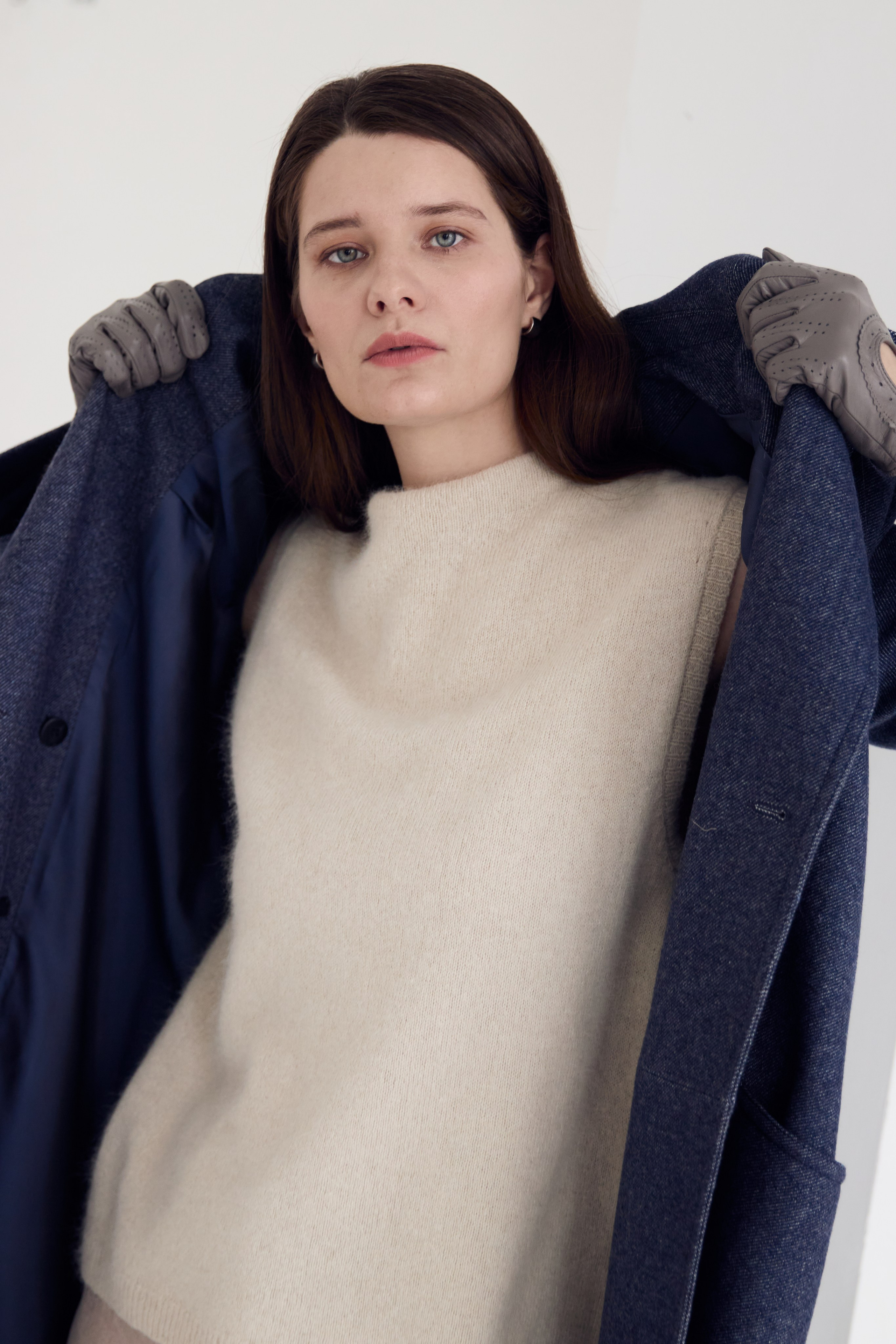 Верхняя одежда. Лукбук — весна. Визажист для брендов, Фэшн продюсер Олеся Глушкова