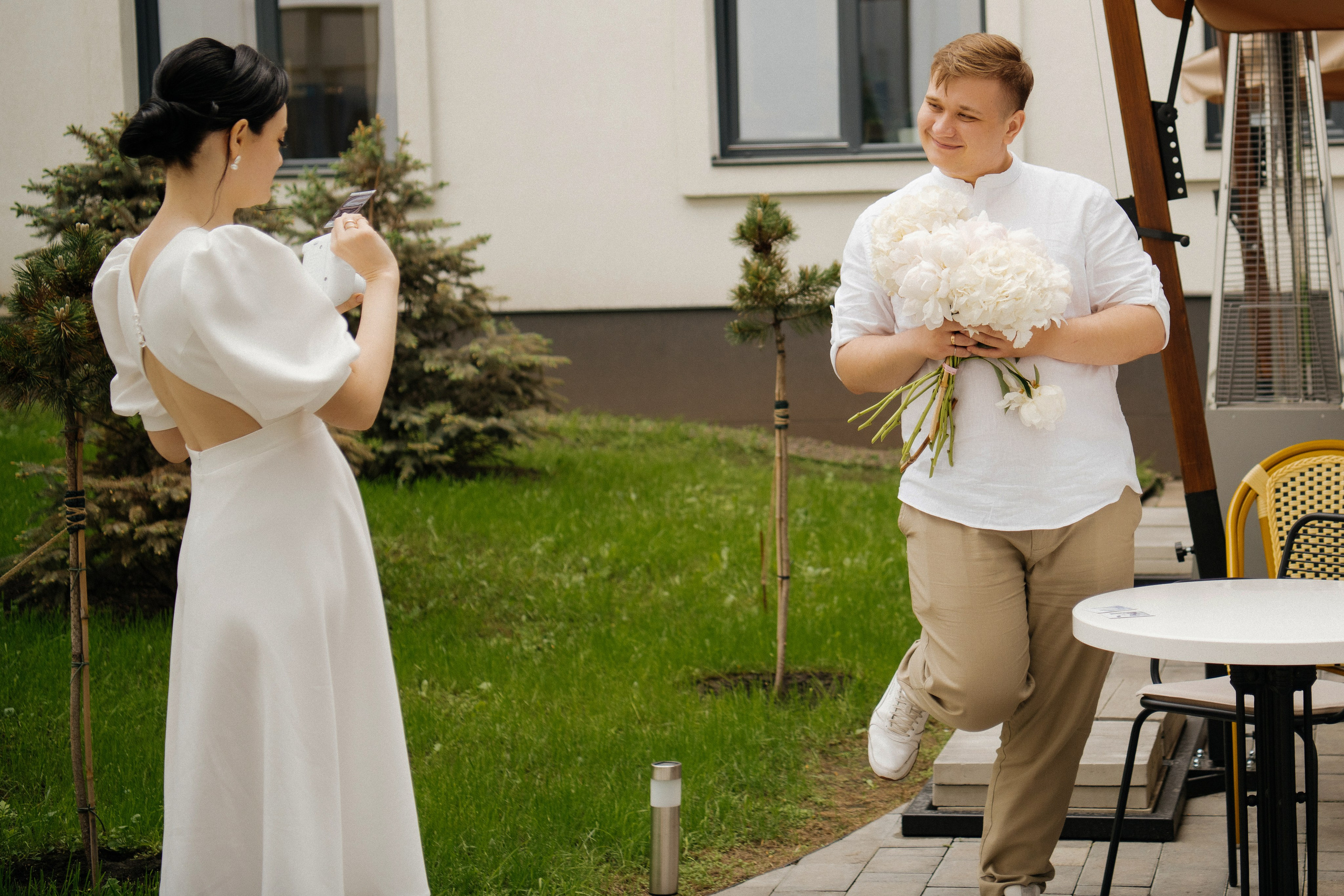 alt="Свадебная фотосессия в Барнауле. Свадебный фотограф Анна Глухова"