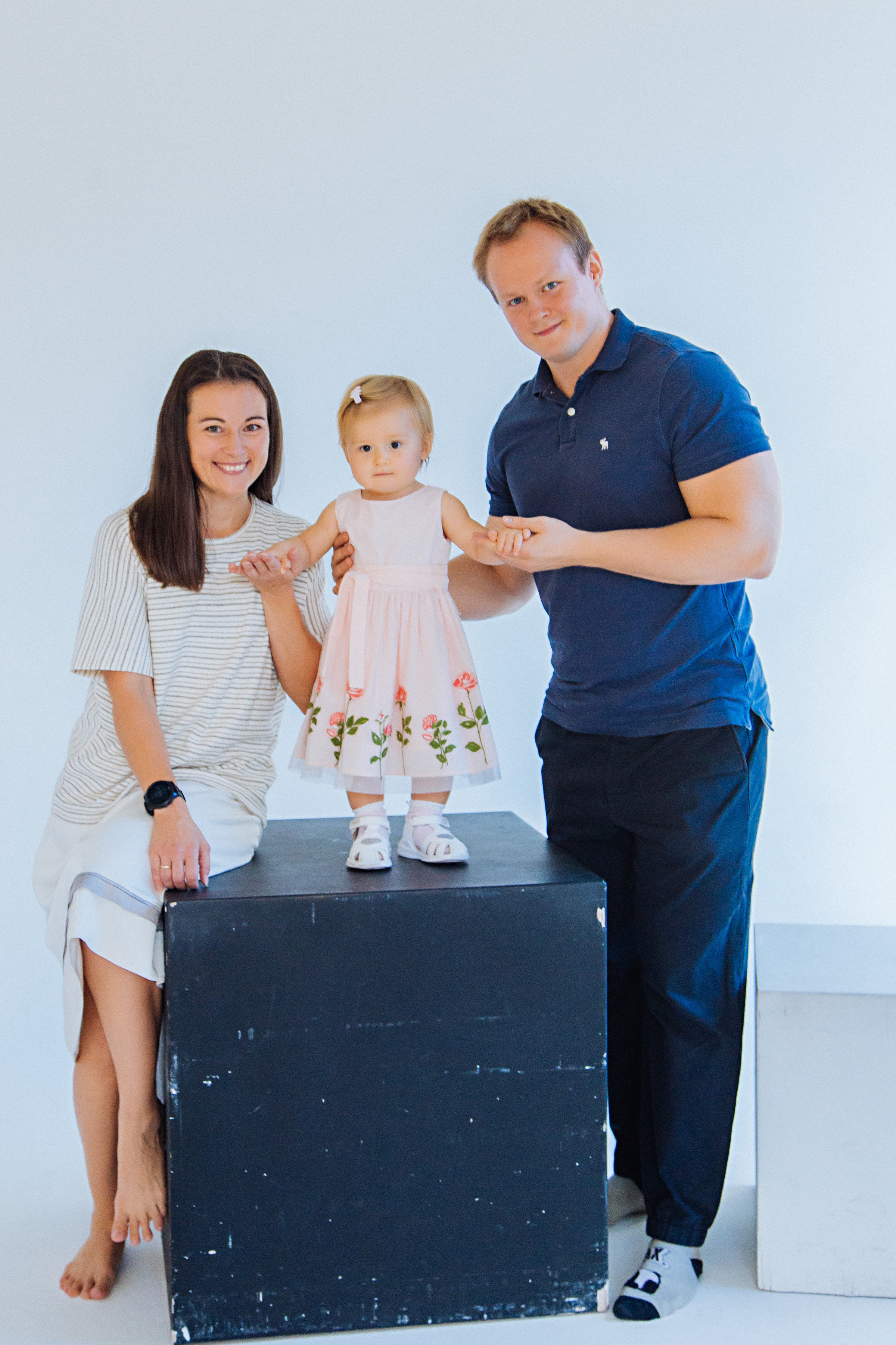 Фотодень в стиле Минимализм. Семейный и контент фотограф в Москве Вероника Швец