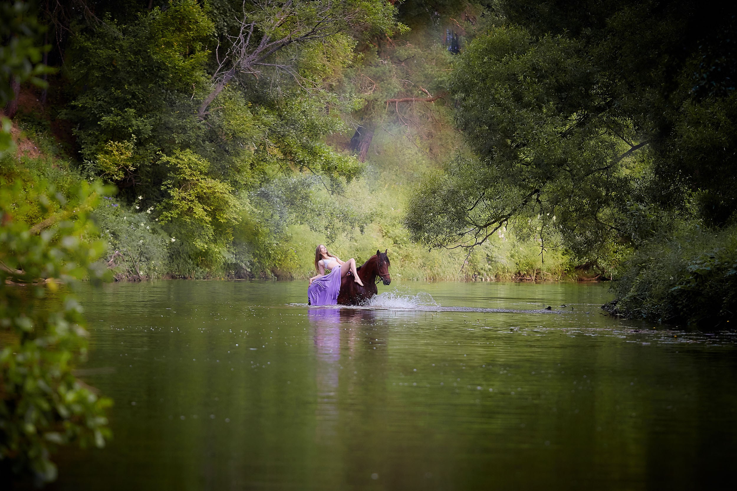 Фотопроекты и съемки на природе, с лошадьми, самолетами и авто. Выездная фотосессия. Фотограф, фотопроекты Михаила Семенова в Ярославле. Фотошкола