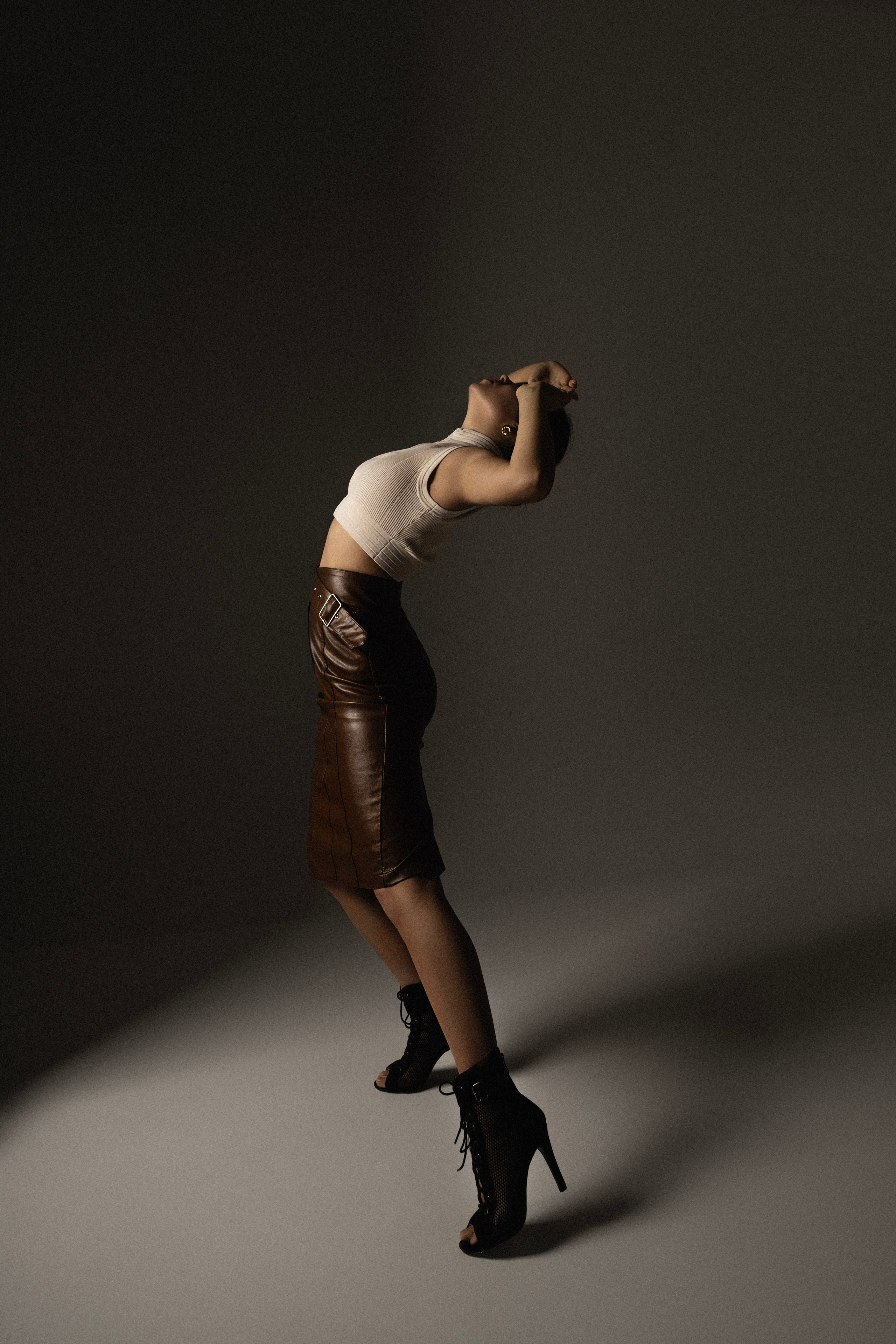 Студийная съёмка. Женский фотограф в Санкт-Петербурге, Москве и весь мир Алёна Мамаева