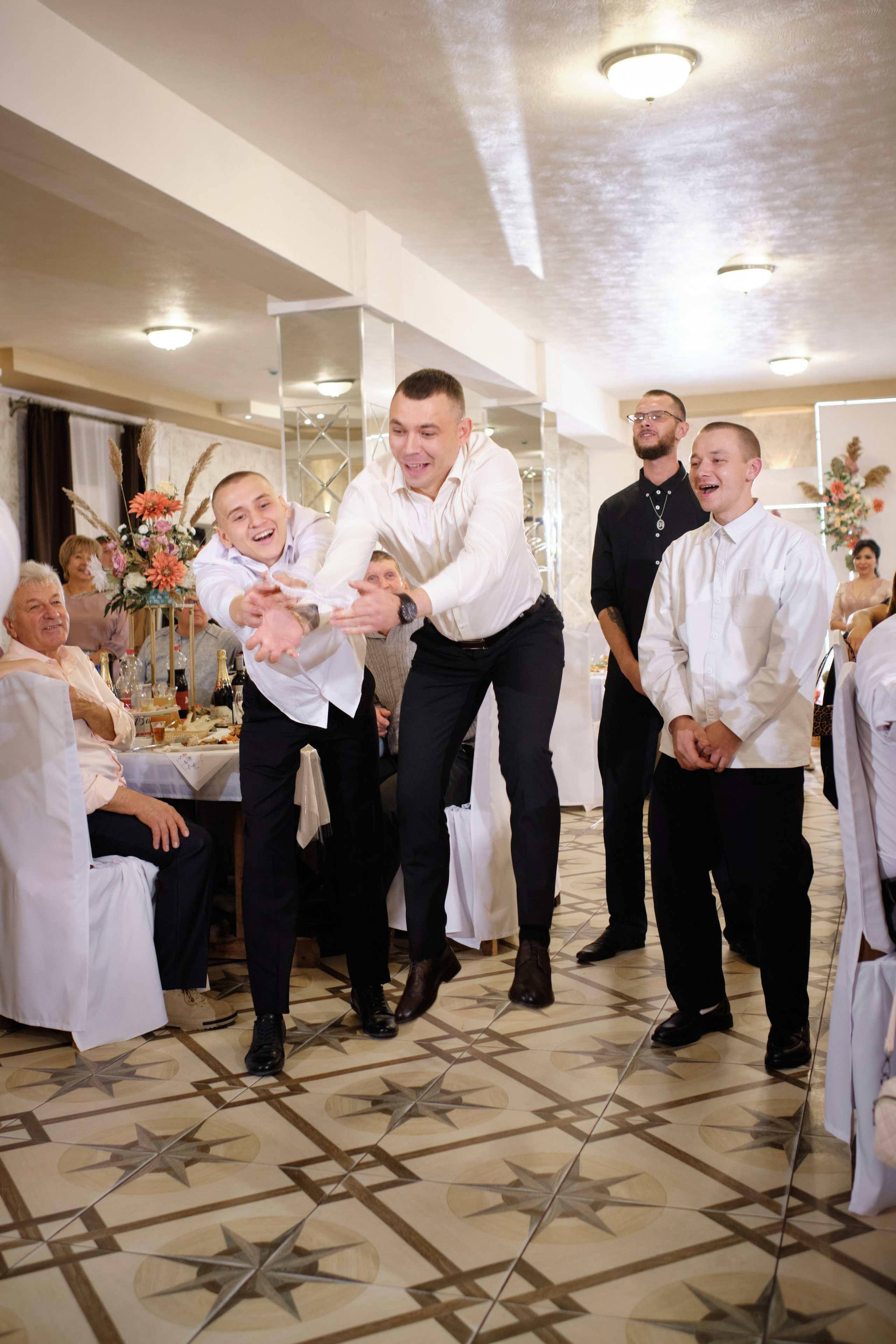 Максим + Карина. Антонина Мезинова фотограф Михайловка и Волгоград