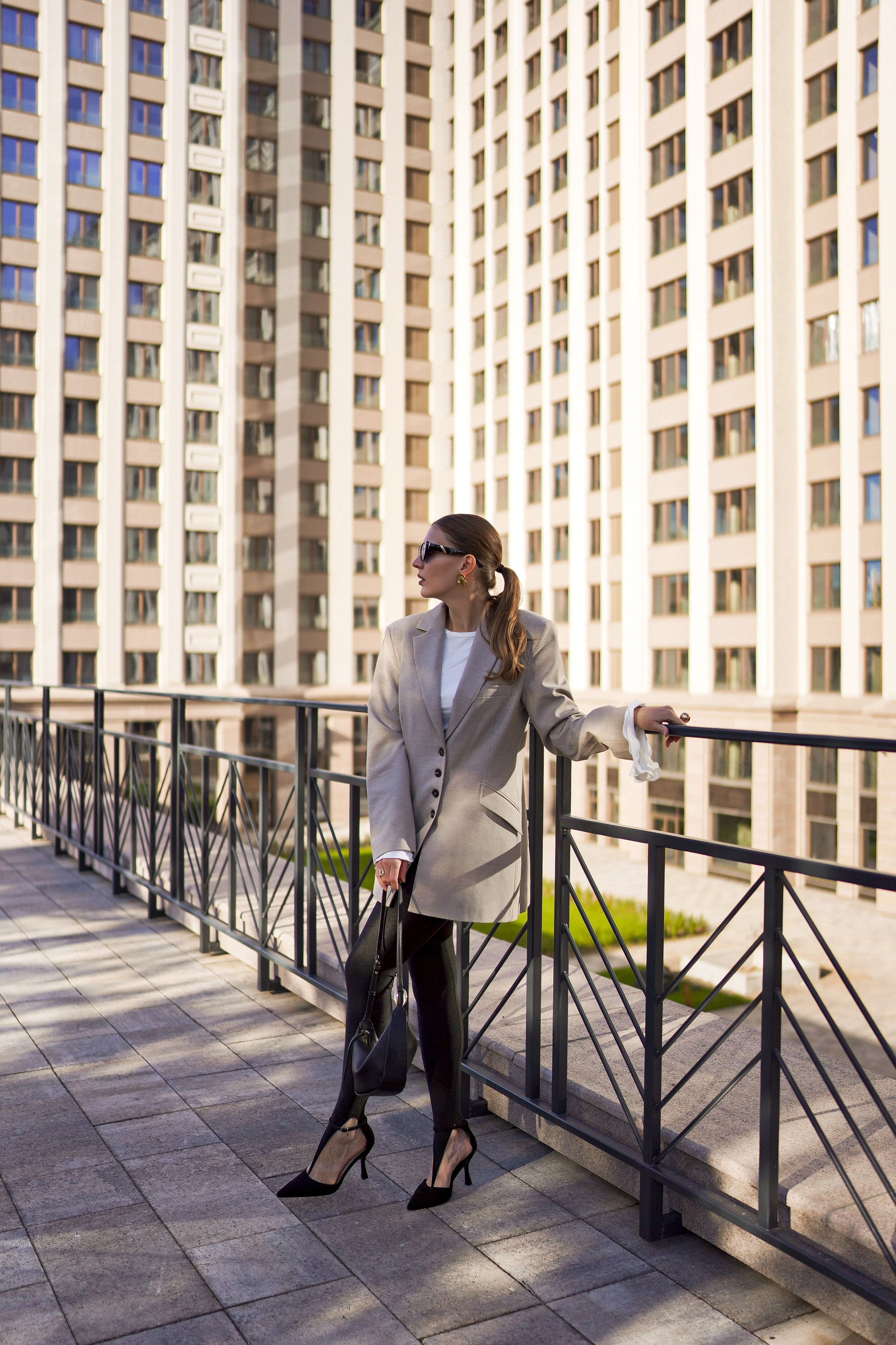 Смотреть серию. ЖЕНСКИЙ ФОТОГРАФ КРИСТИНА ВИГЕЛЬ