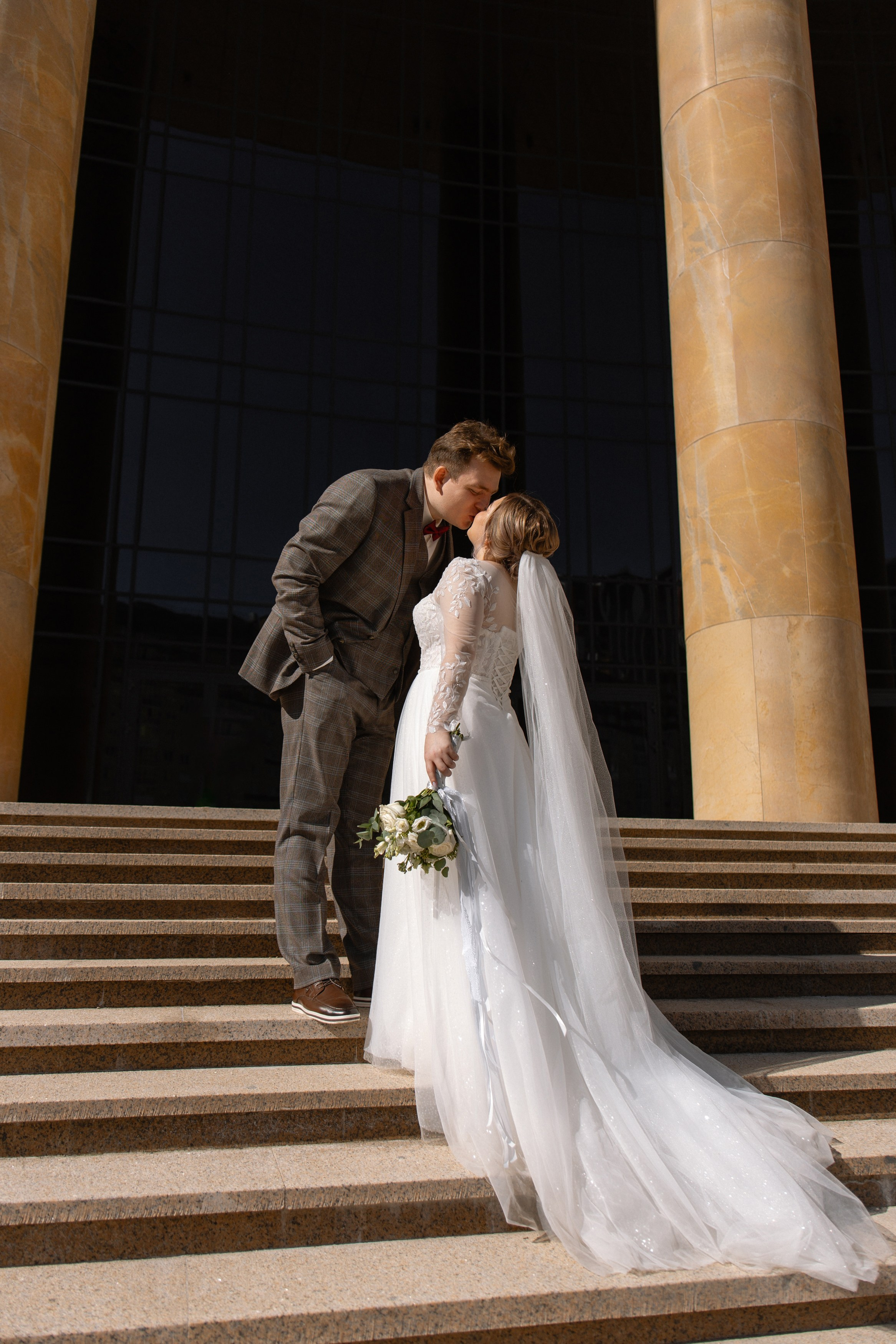 Дворец борьбы (Мусы Гареева, 5). Свадебный фотограф в Уфе Лилия Сова