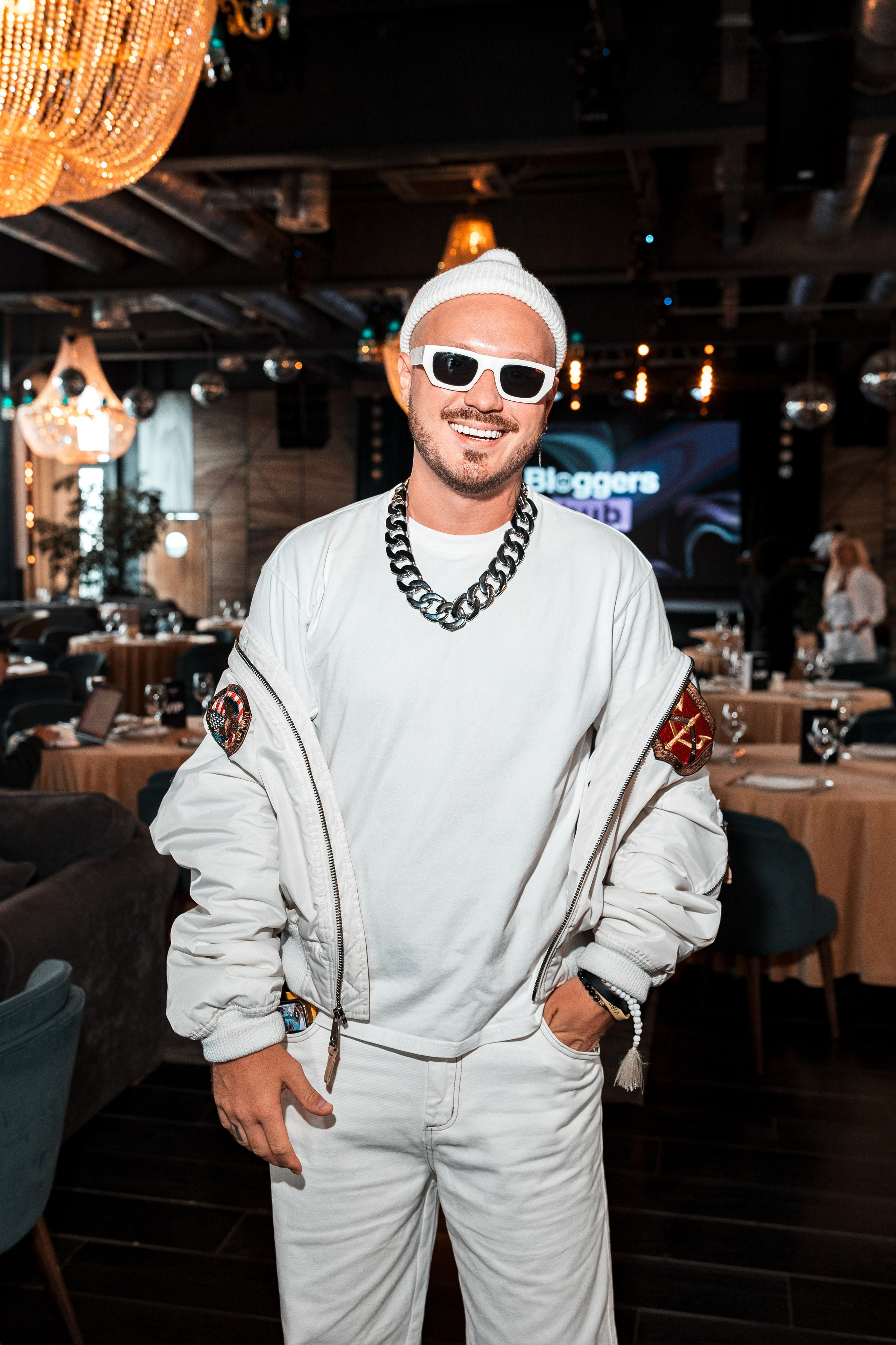 Bloggers Hub. Shevelev Nikita Photography