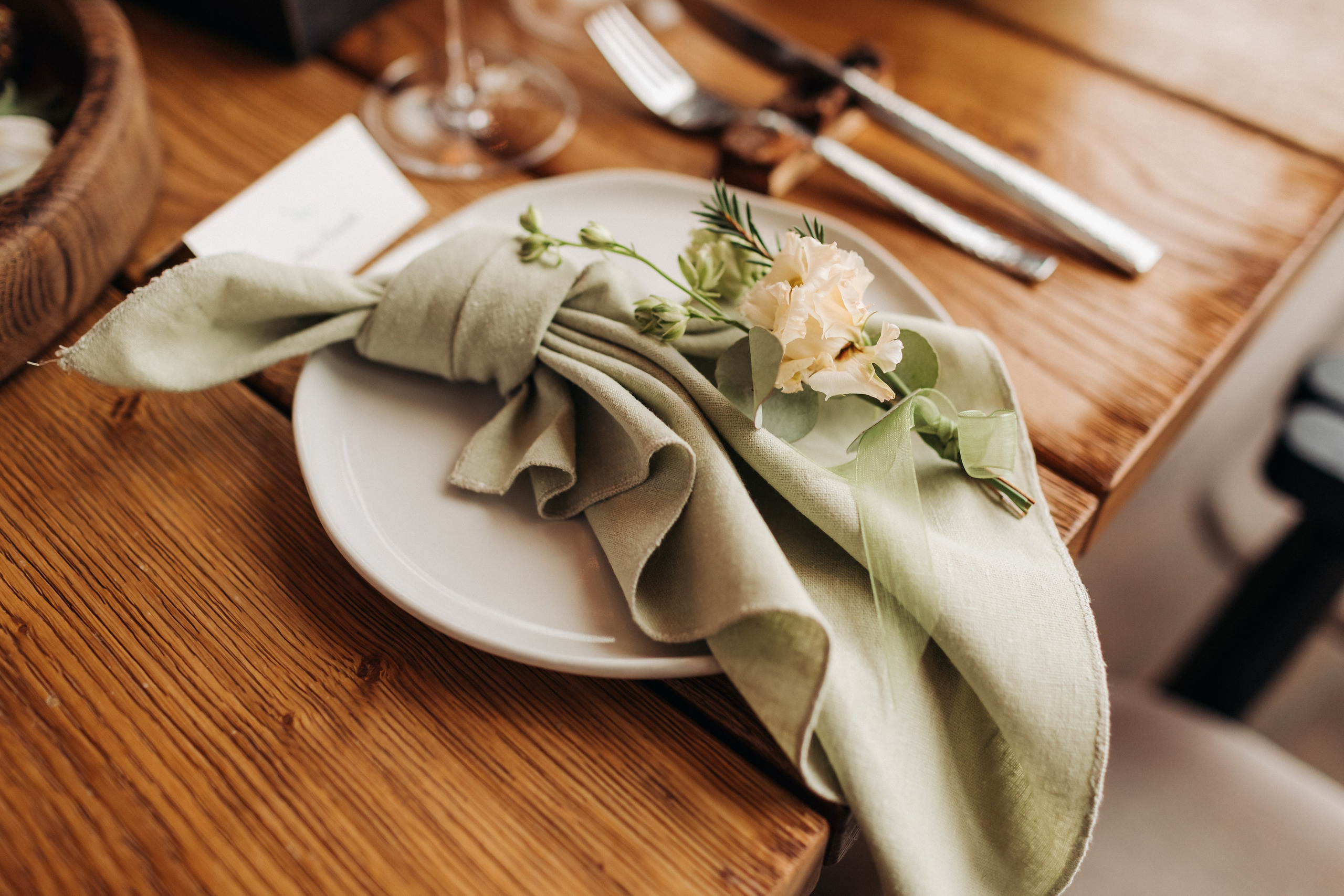 Кирилл и Олеся (Санкт-Петербург, Россия). Destination wedding photographer Peter Letu