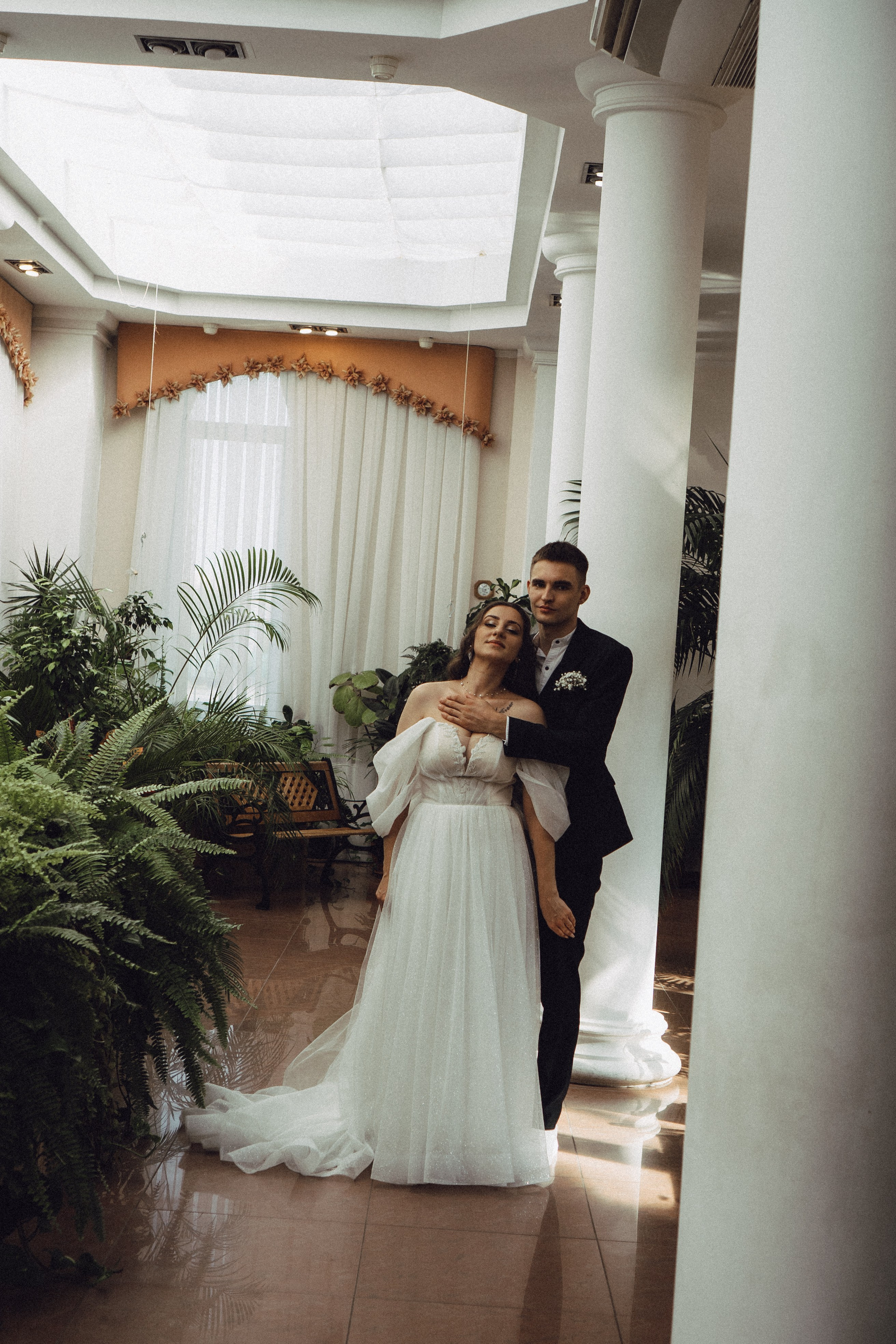 СВАДЕБНАЯ СЬЕМК В ПАРКЕ 300-ЛЕТИЯ. Профессиональный фотограф, Санкт-Петербург — Виктория Богомолова