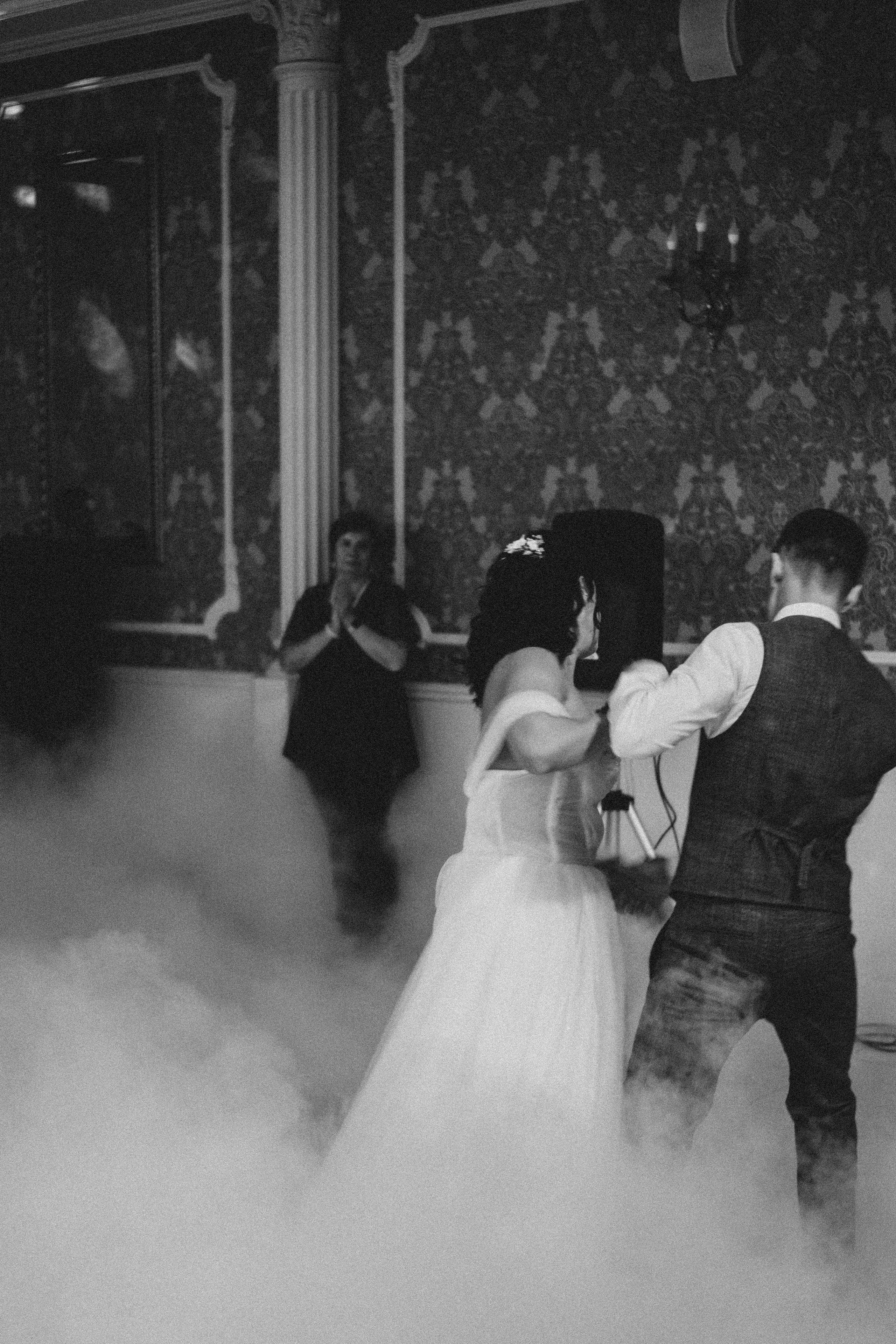 ТАНЕЦ ЖЕНИХА И НЕВЕСТЫ. Профессиональный фотограф, Санкт-Петербург — Виктория Богомолова