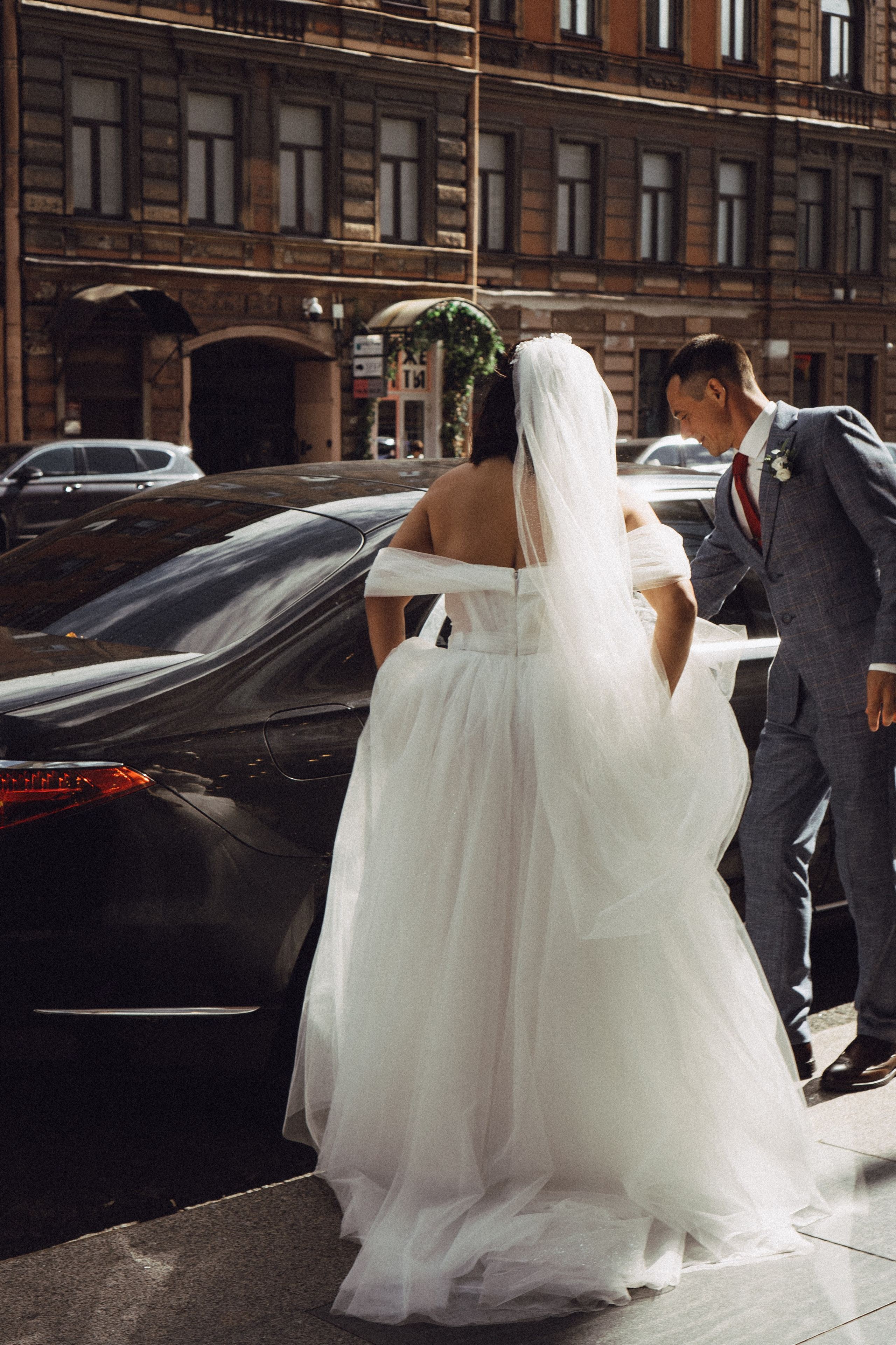 СВАДЕБНАЯ ПРОГУЛКА РЕСТОРАН МЫ ЖЕ НА ТЫ И ФОТОСЕССИИЯ С АВТОМОБИЛЕМ. Профессиональный фотограф, Санкт-Петербург — Виктория Богомолова