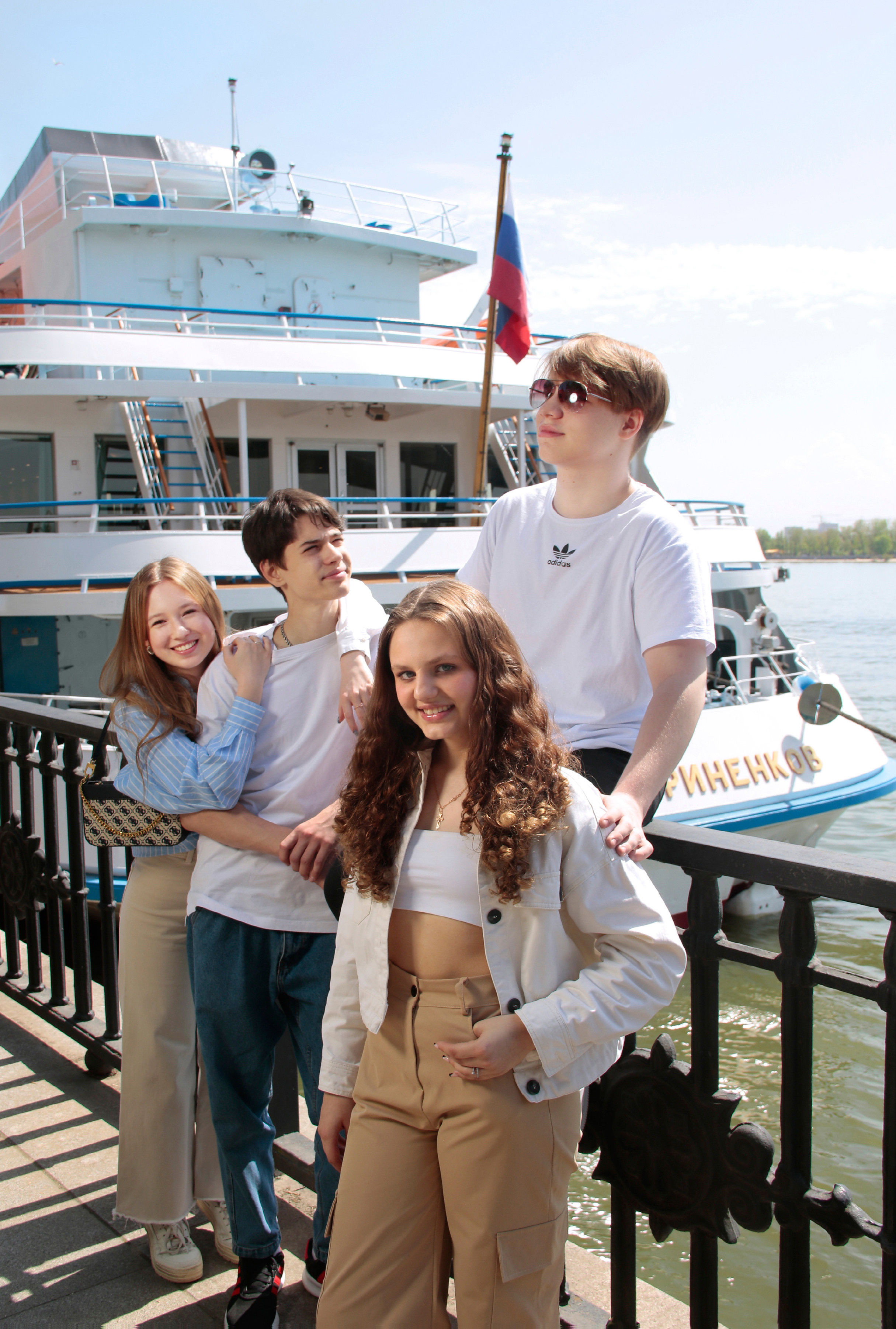 Выпускной альбом в Ростове-на-Дону