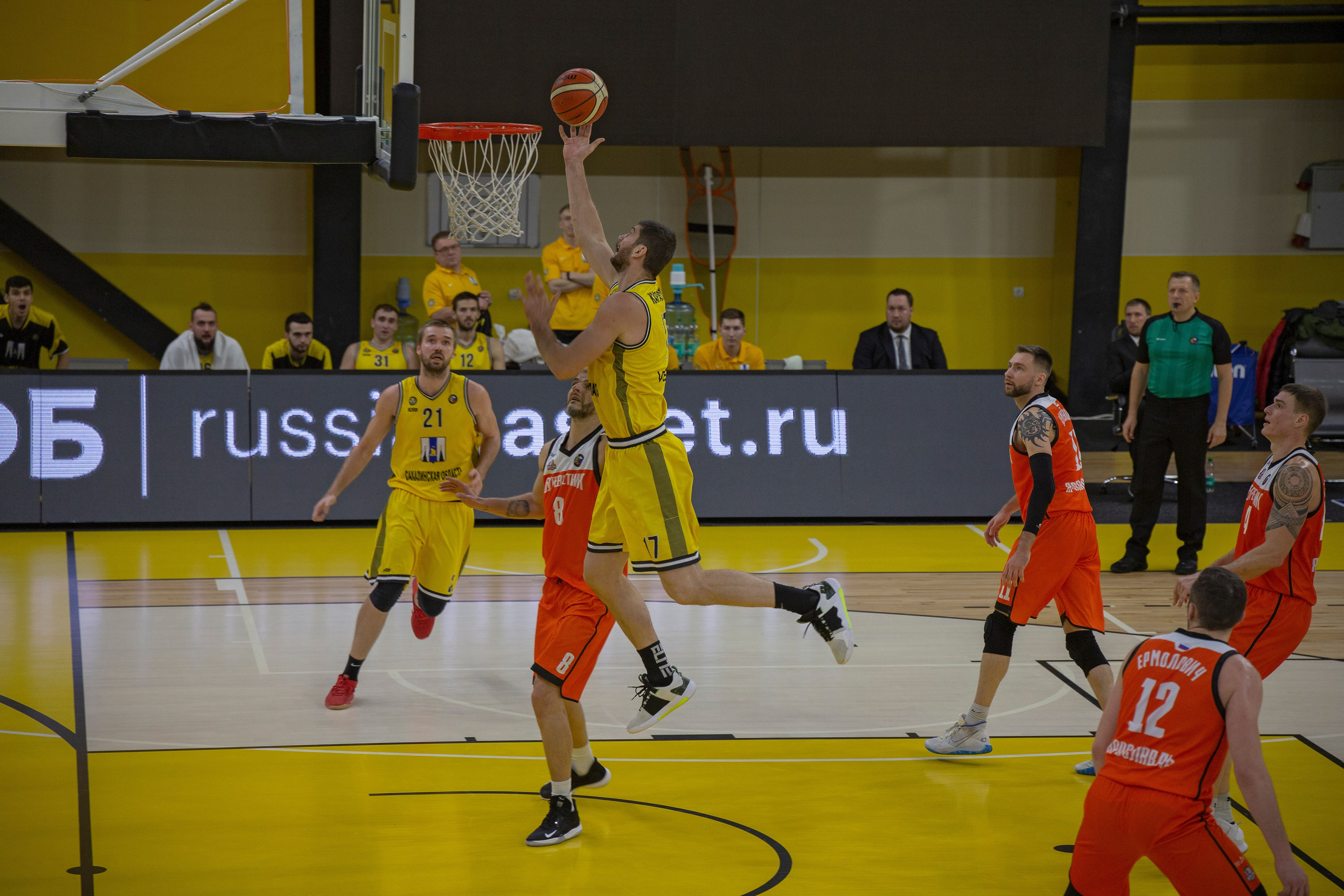 Сборник (фестивали, праздники, общ.мероприятия). Фотограф. г. Южно-Сахалинск. Олег Толстов