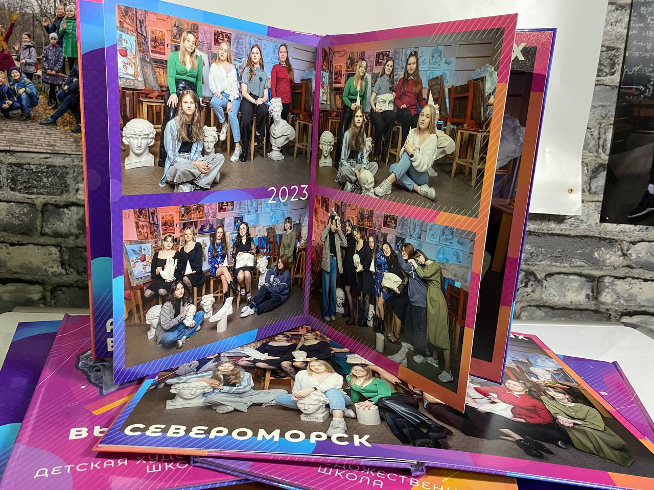 Школьная фотография и выпускные альбомы в Мурманске. Выпускные Альбомы Мурманск Санкт-Петербург