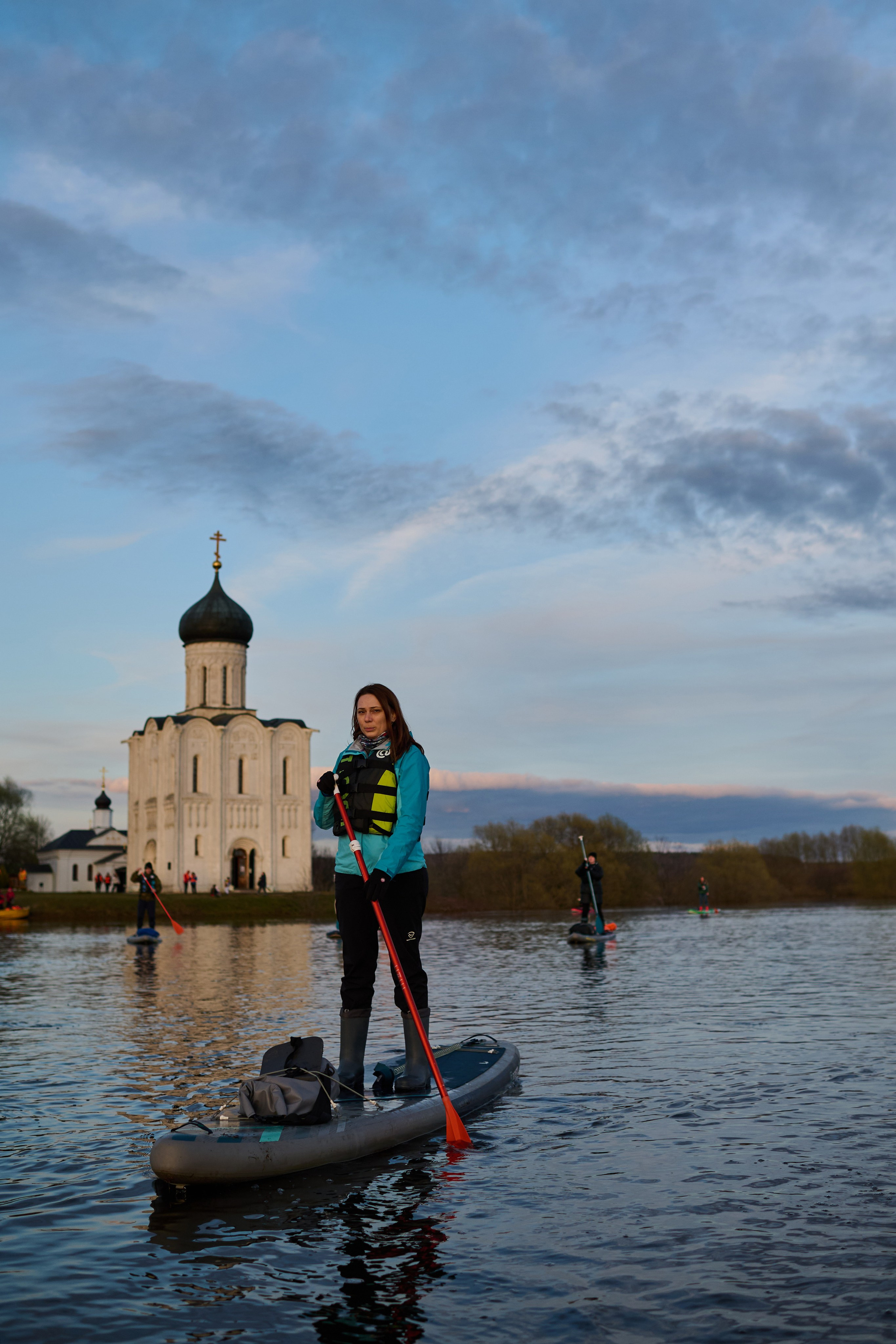 Владимир Покрова на Нерли, апрель. Главная