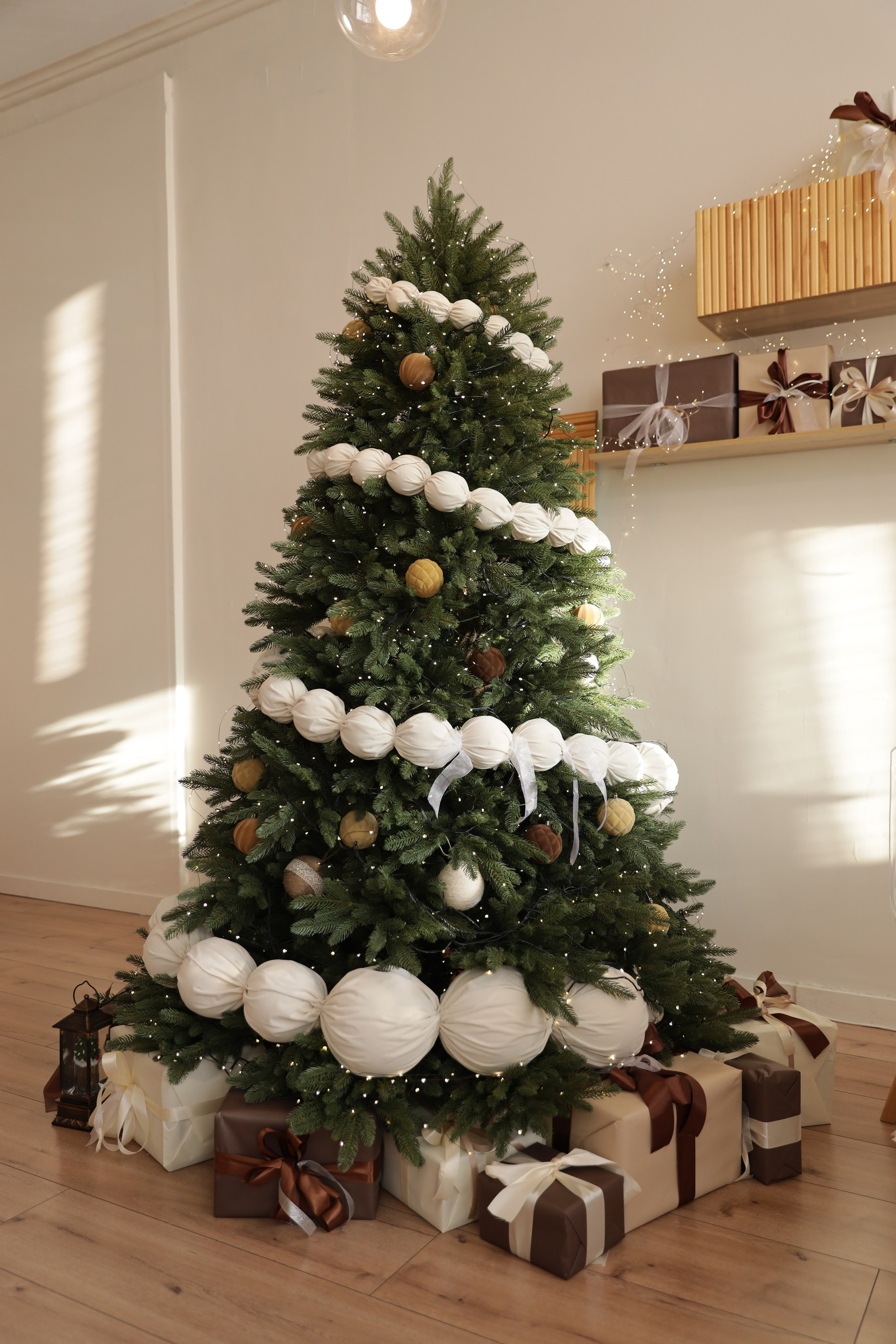 Фотостудия Роял зал «Сканди». Свадебный фотограф в Ростове Александра Груздева