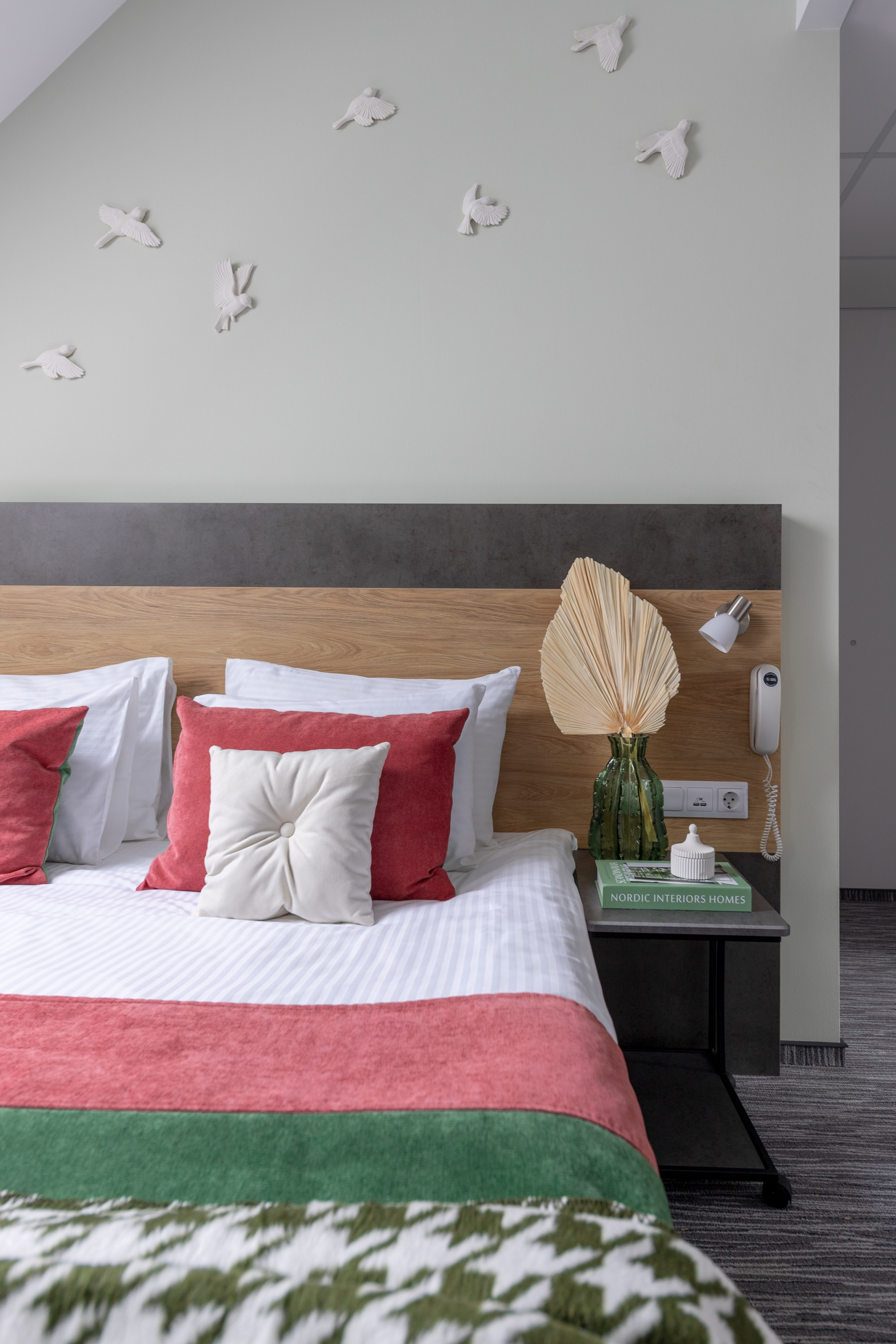 Station hotels S12 Столярный переулок д. 10-12. Интерьерный декоратор Юлия Мечёва