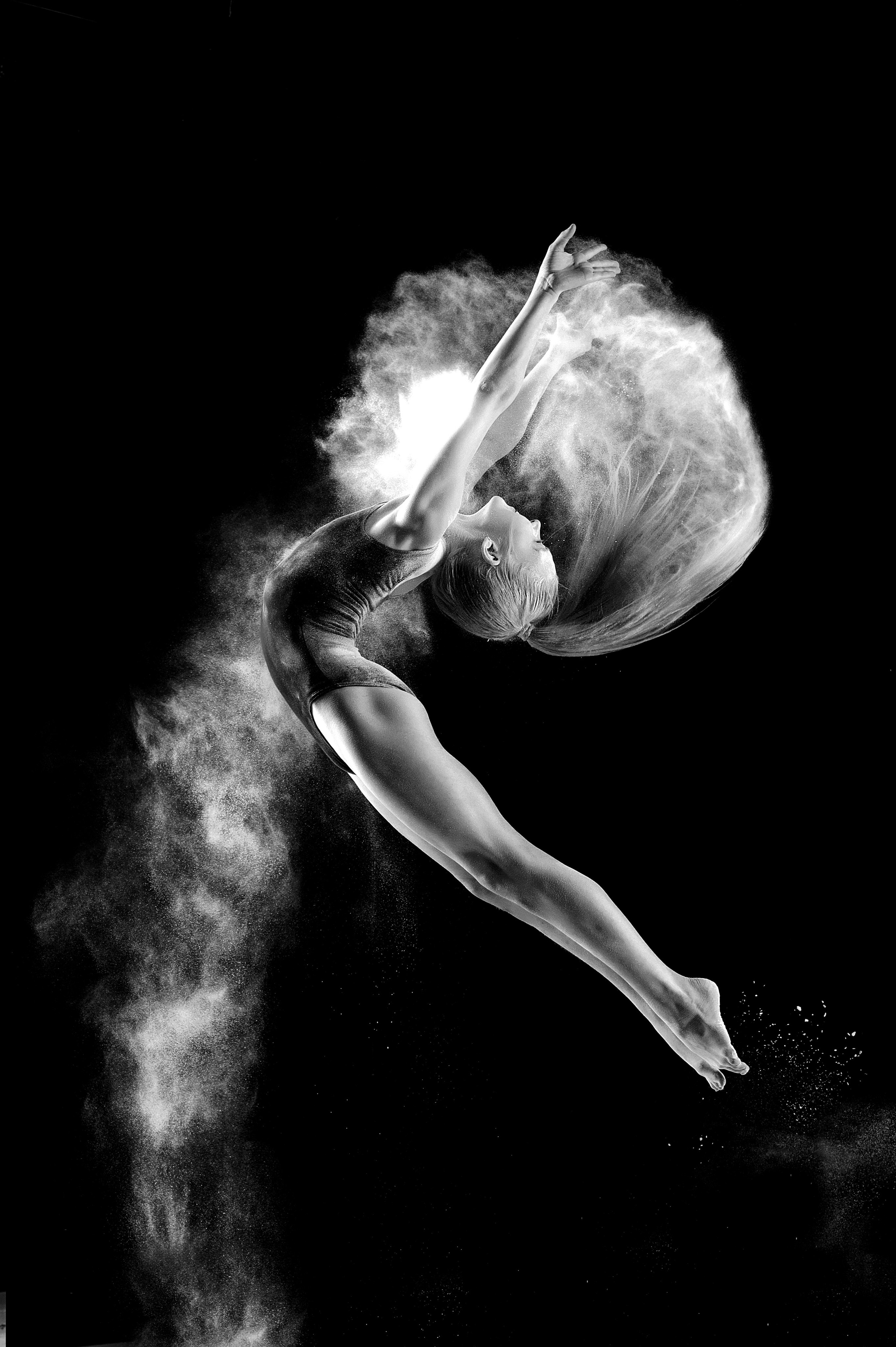 Фотосессия с мукой. Фотограф Евгения Соколова