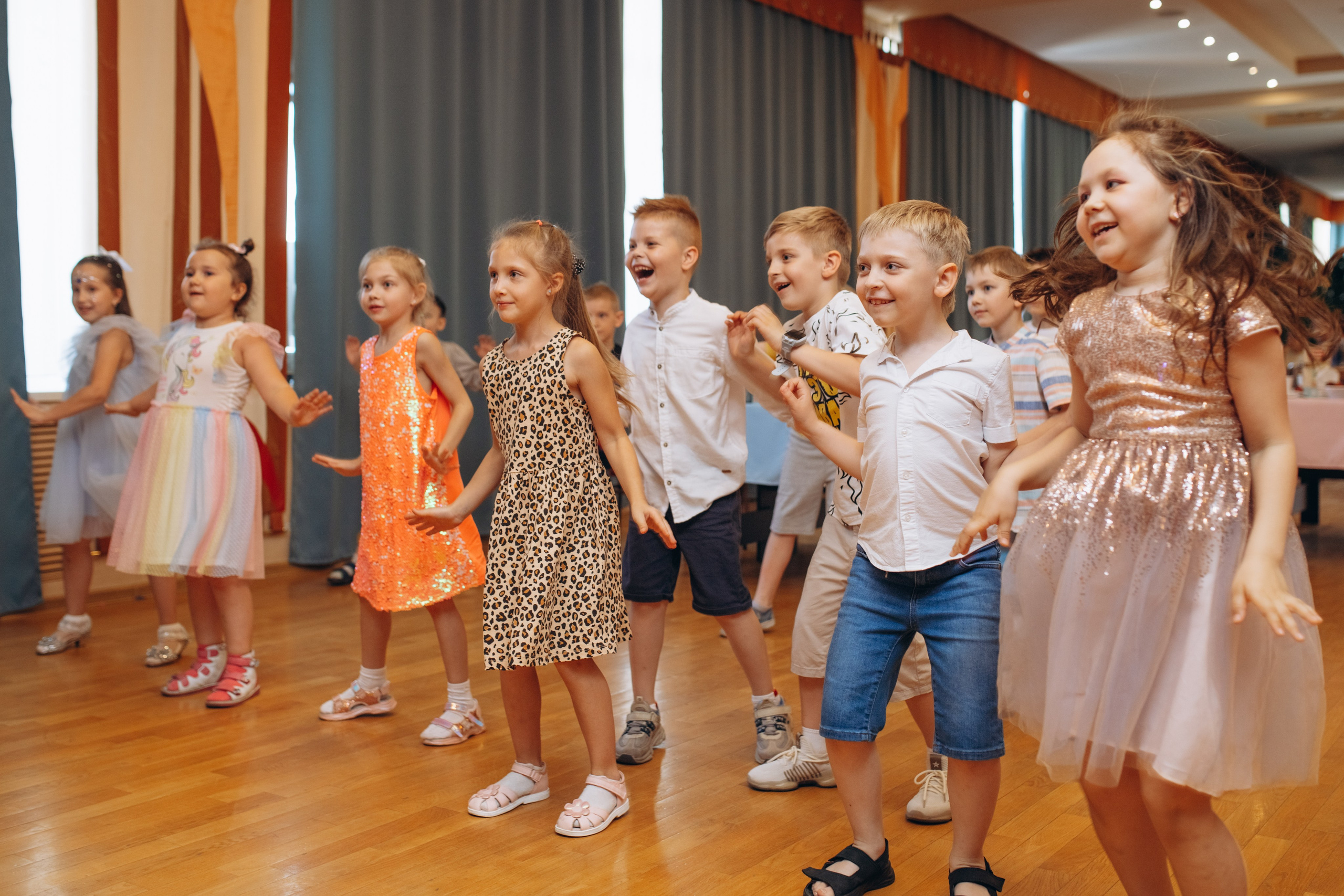 Выпускной в КЦ Рублёво. Фотограф Людмила Оюн