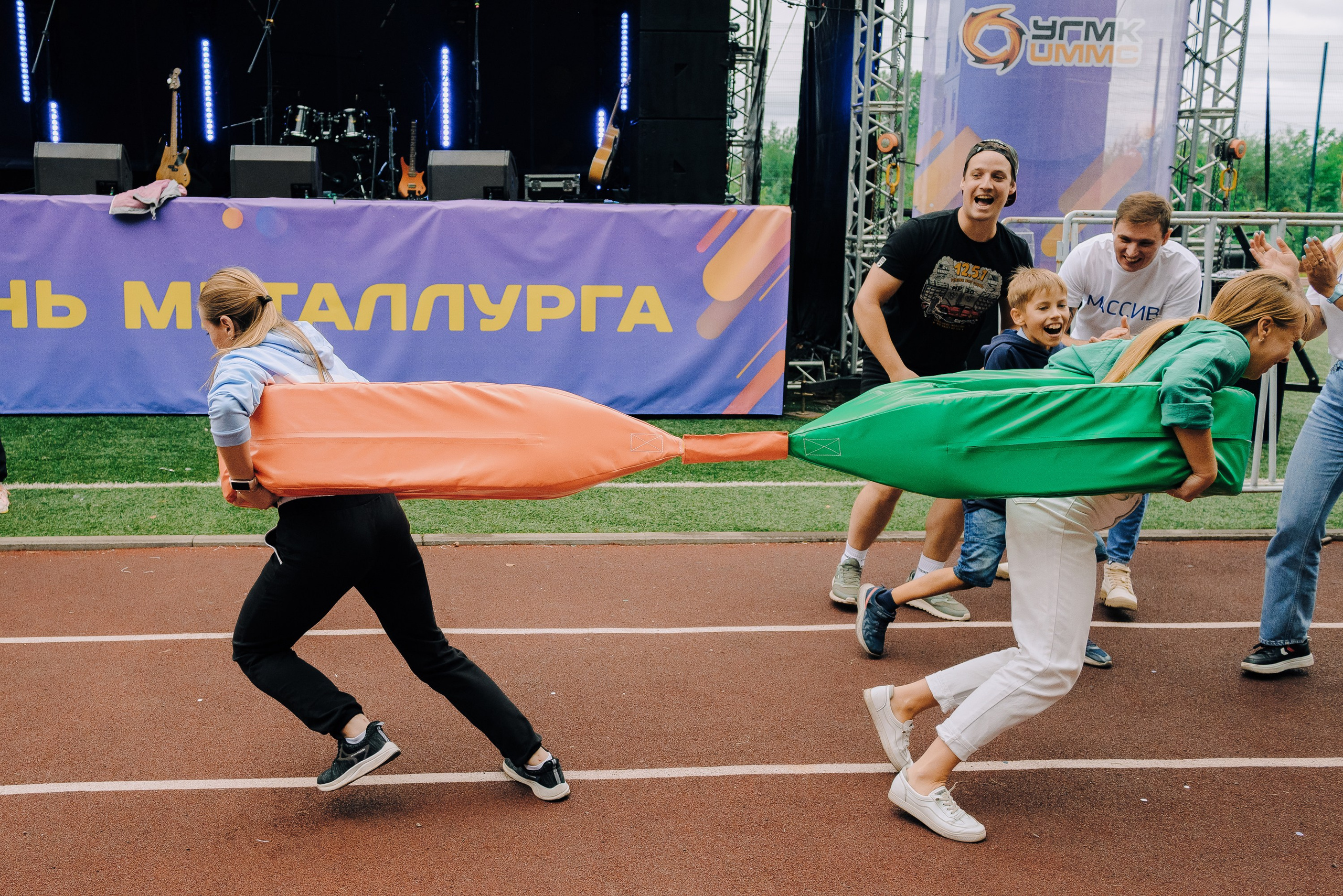 ДЕНЬ МЕТАЛЛУРГА. ЧЕЛЯБИНСКИЙ ЦИНКОВЫЙ ЗАВОД 2023. Репортажный фотограф Зуев Роман г. Челябинск