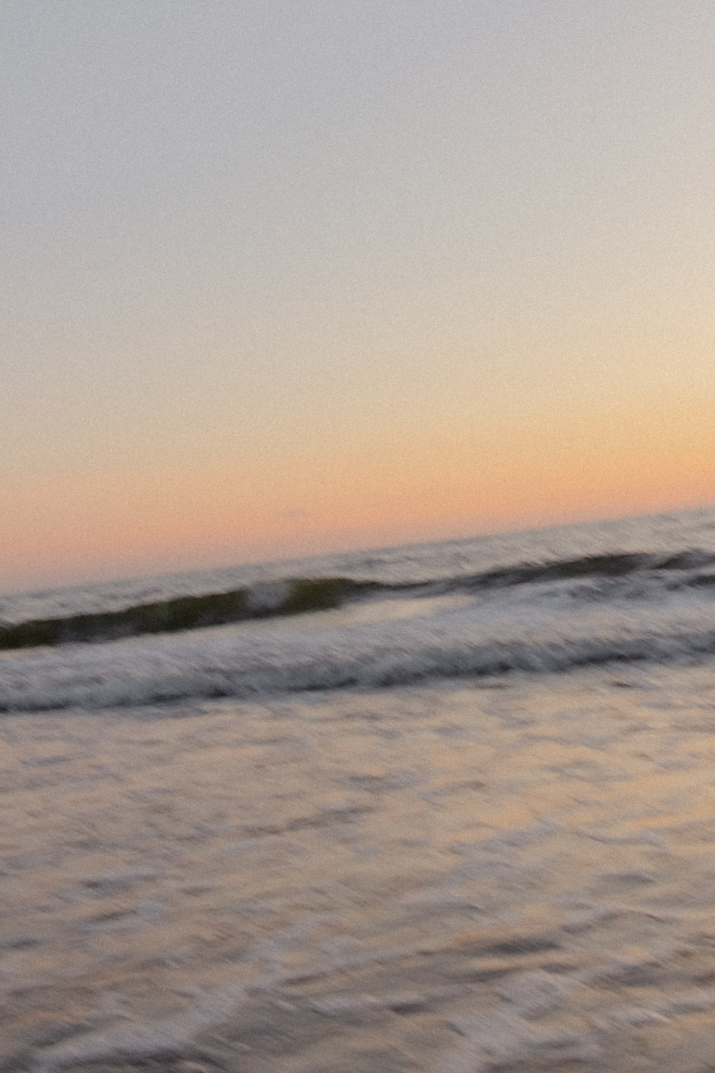 Киношная парная фотосессия на море в Калининграде / Донское. Портретный фотограф в Калининграде Рита Холодова