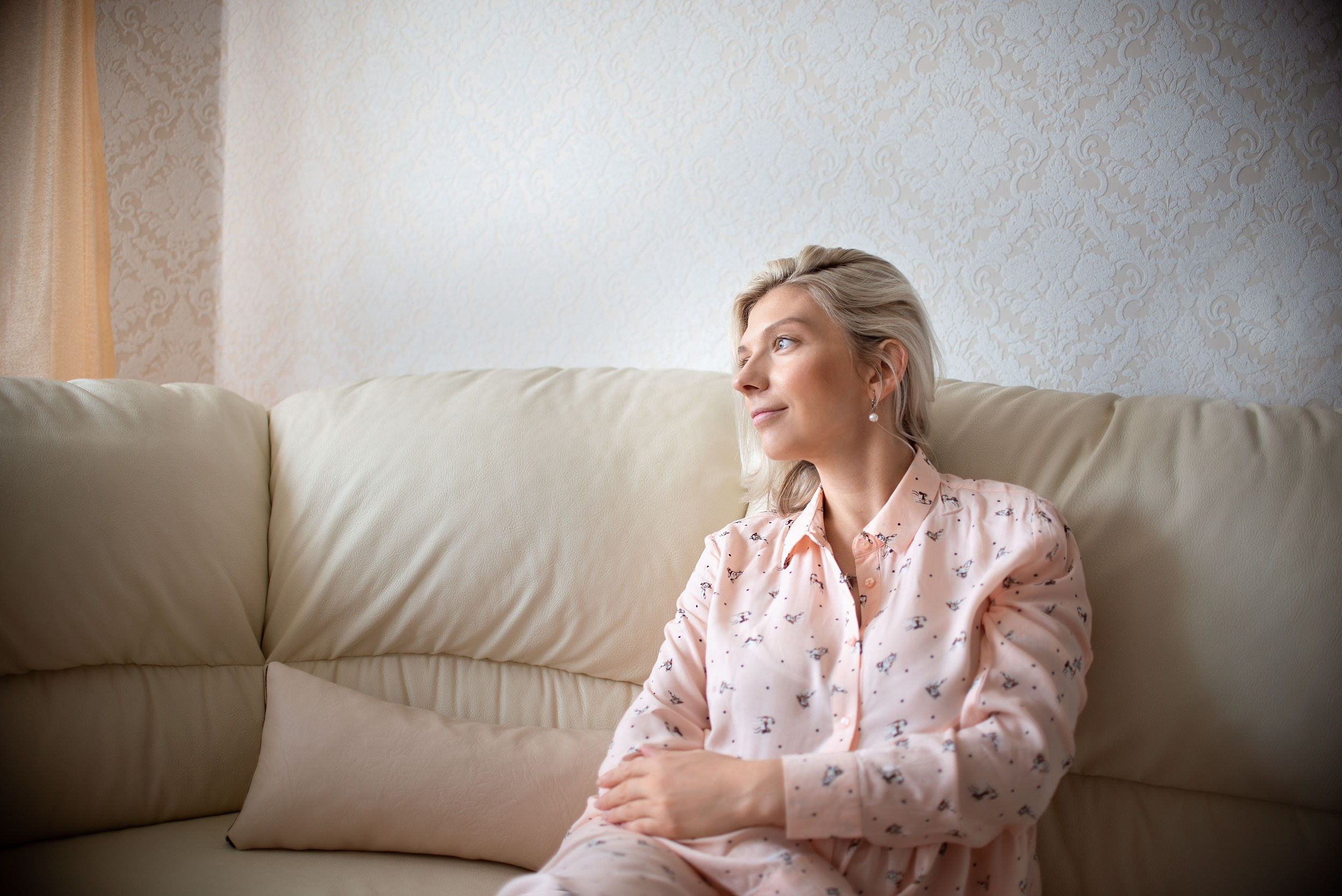 Маленькая Алина. Семейный фотограф на выписку из роддома и крещение Минск Настя Гришук