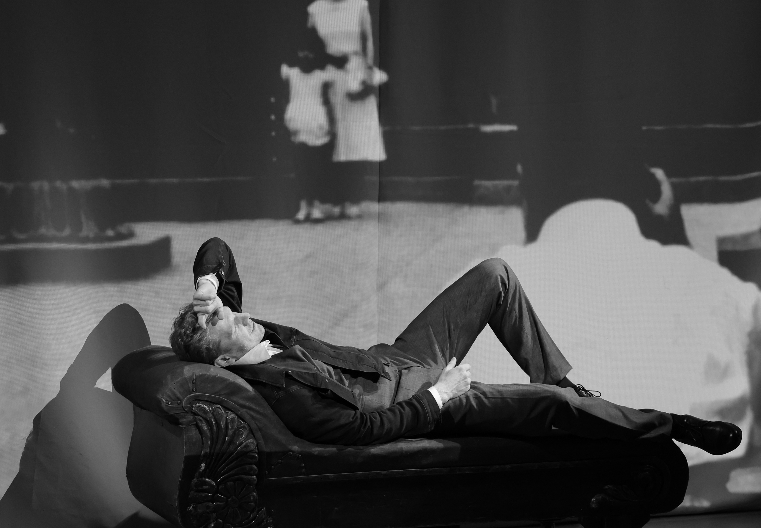 Маяковский.Прогулка.Театр СФЕРА. Reportage, architectural, fine art photographer Lena Melnikova in Moscow