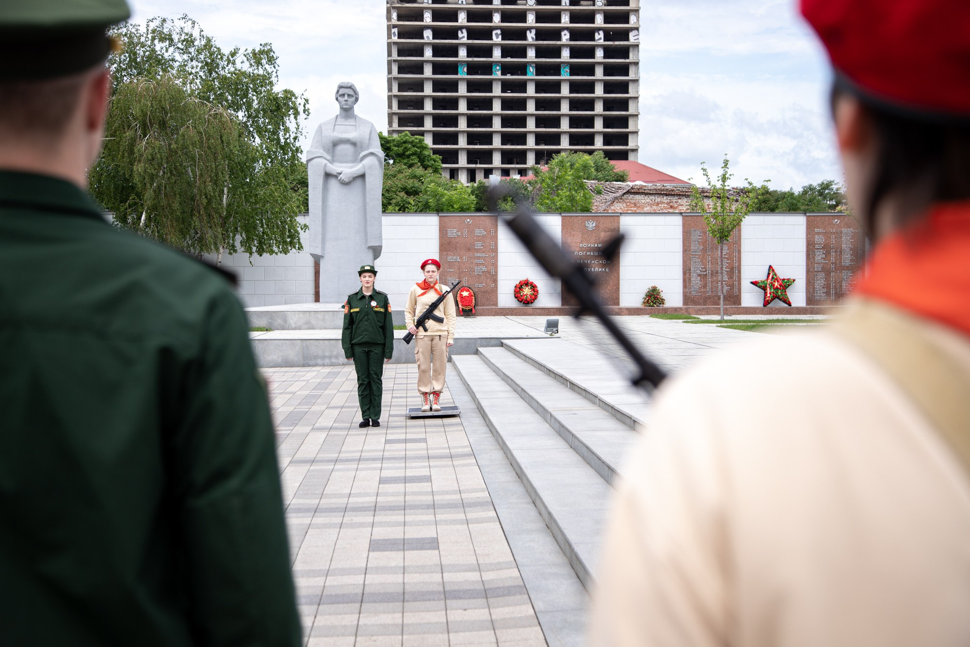 100-летие пионерии. Репортажный, промышленный и маркетплейс-фотограф Дмитрий Чернат